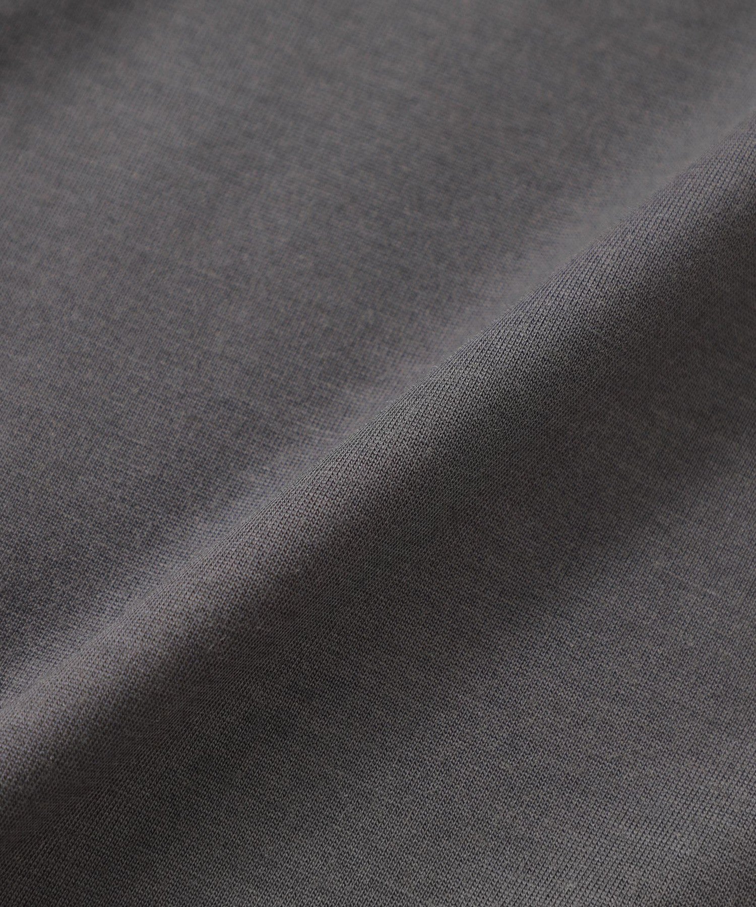 1142-J1P8465228__R,28,