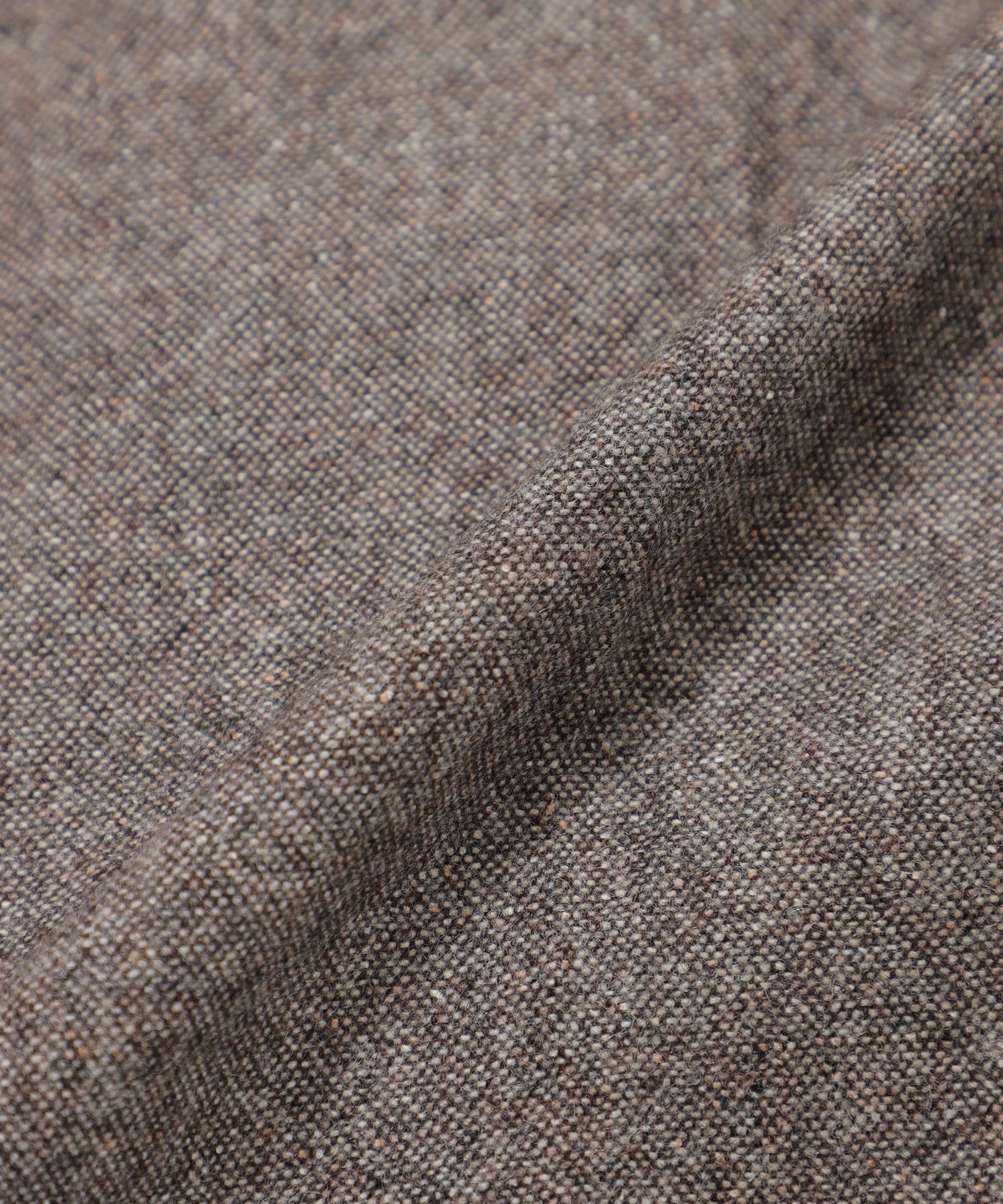 1142-J1Q3965305__P,05,