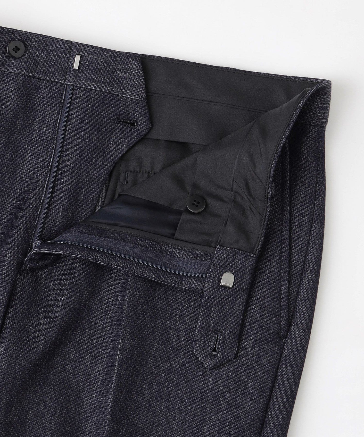 1142-J1Q5262328__O,28,