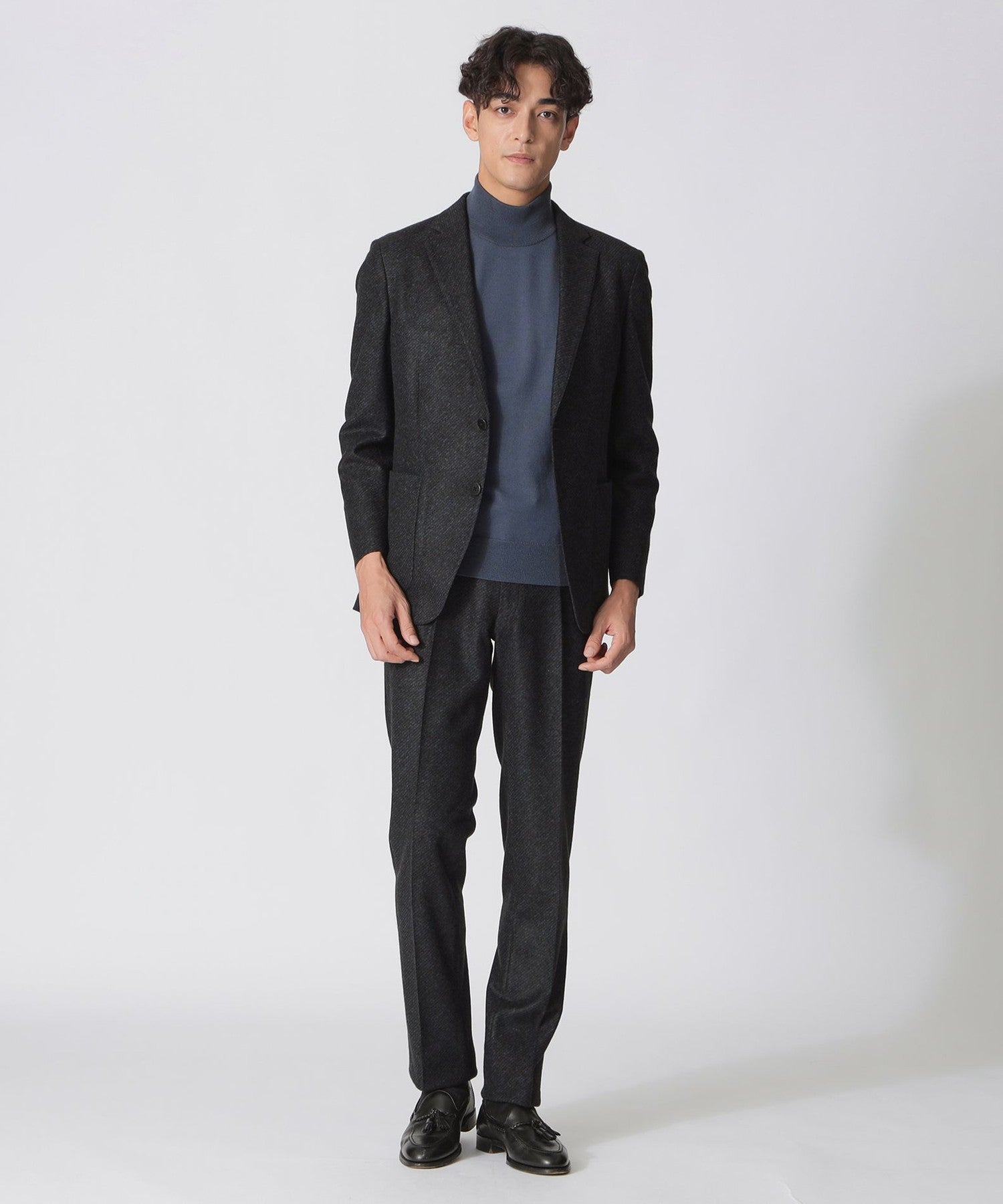 1142-J1Q5462728__I,28,