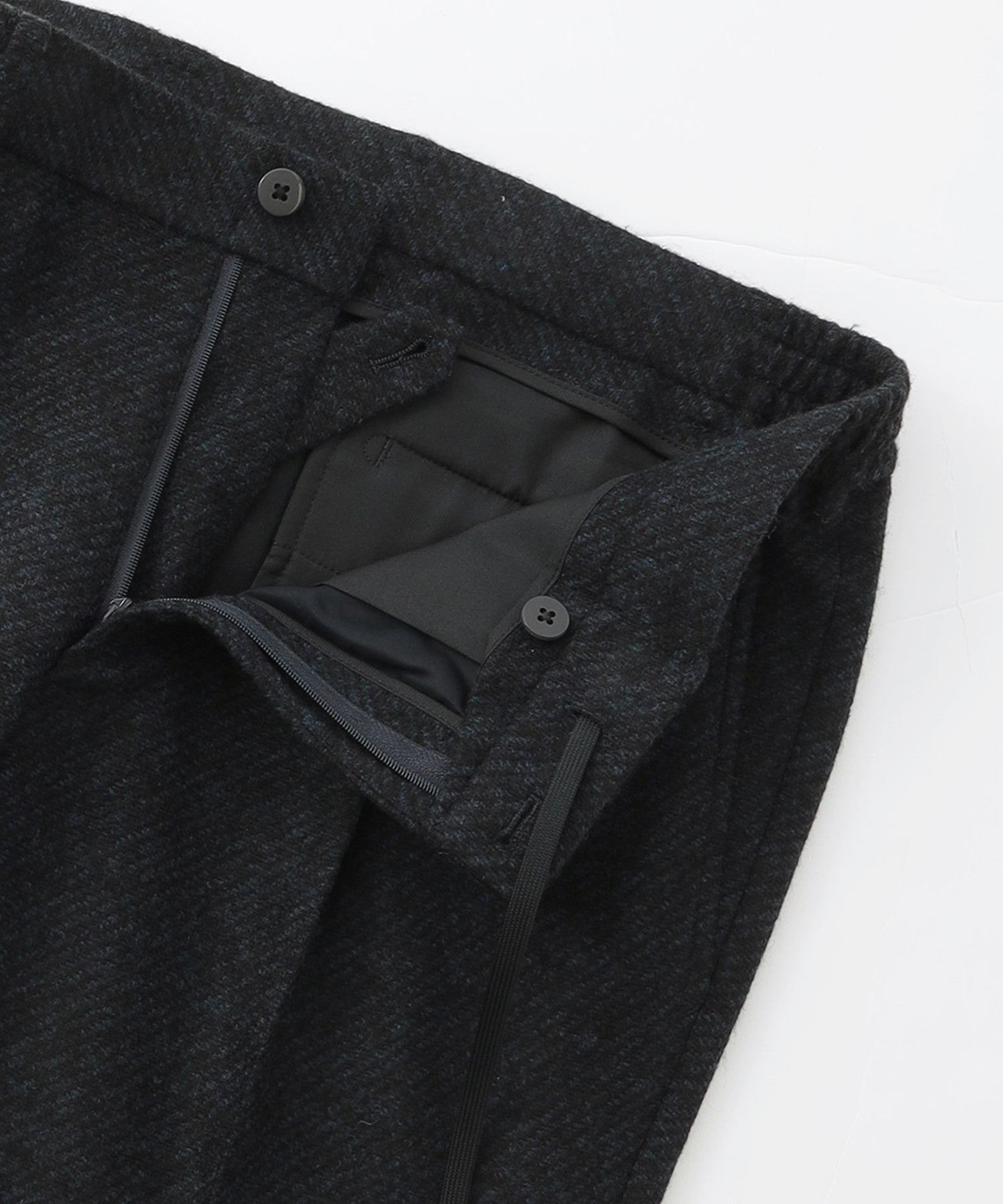 1142-J1Q5462728__N,28,