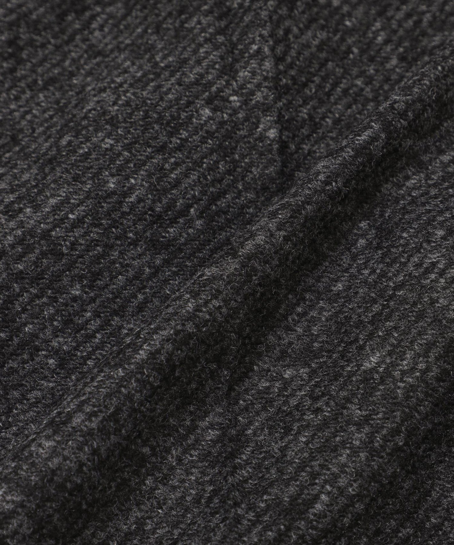 1142-J1Q5462728__O,28,