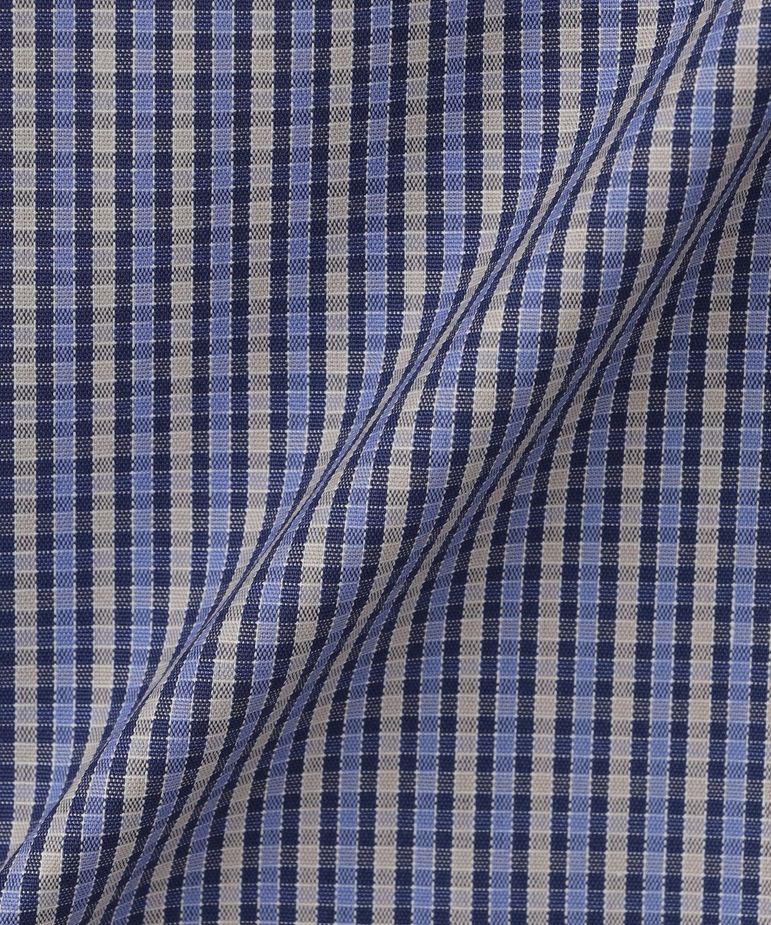 1142-J3M8862126__L,26,