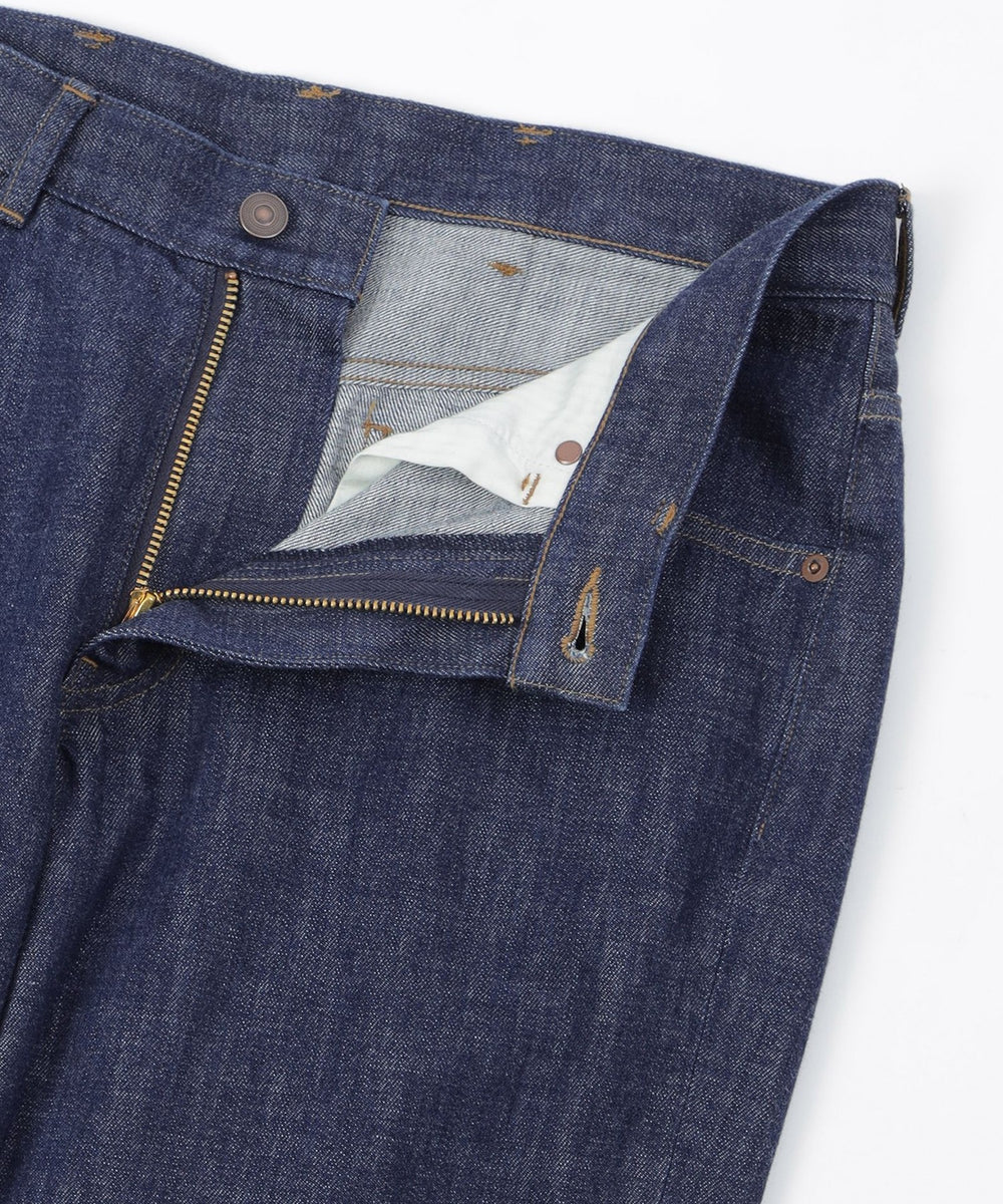 BURBERRY BLUE LABELブーツカット フレアデニム 総柄 BURBERRY BLUE LABELブーツカット フレアデニム 総柄