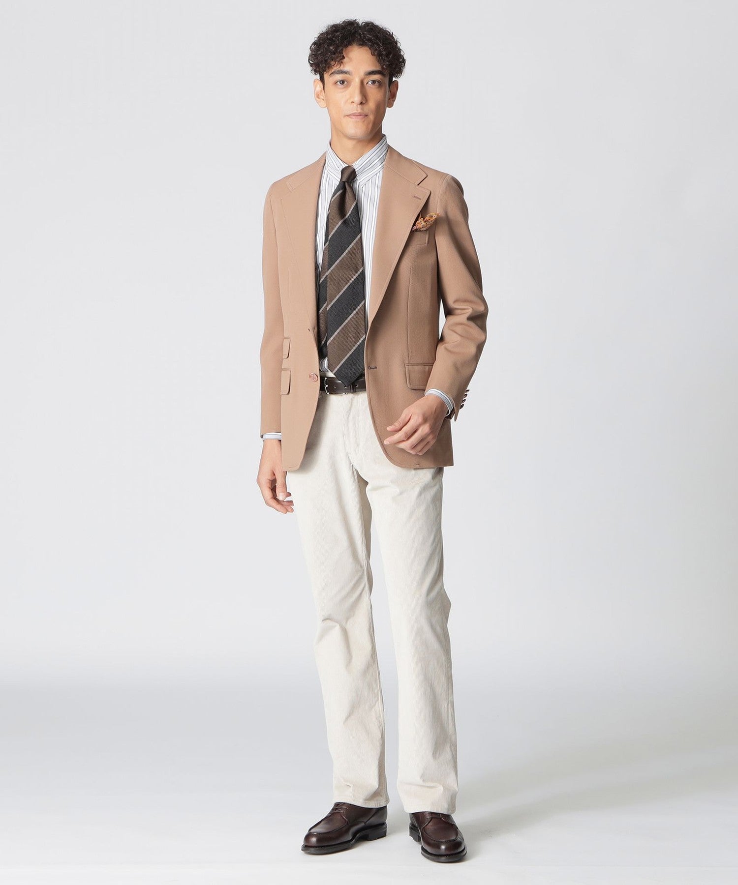 1145-J588862156__H,56,