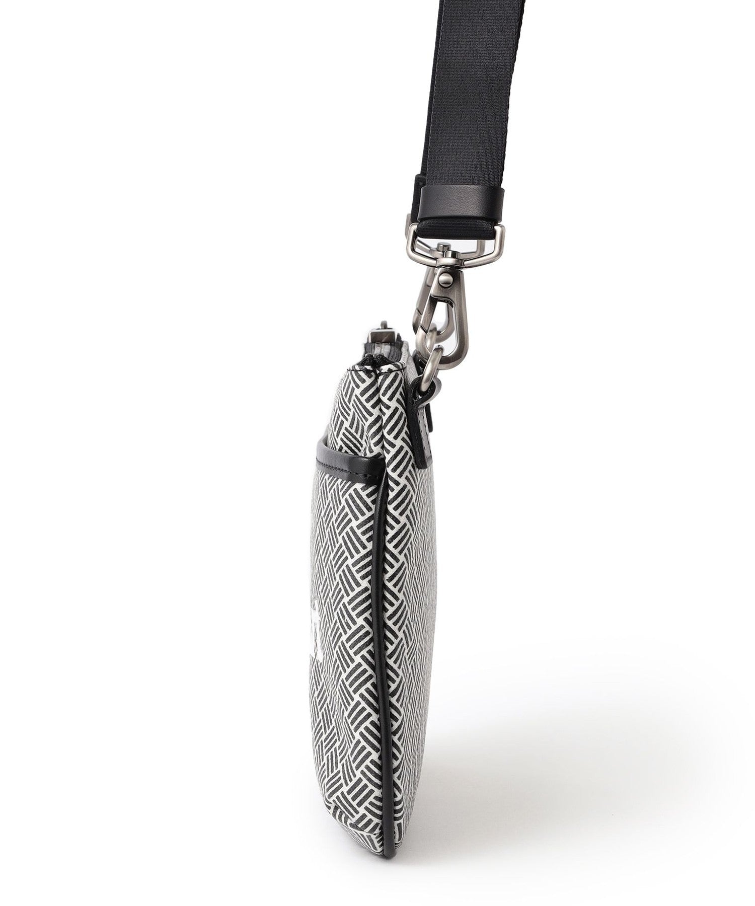 1145-J717589001__A,01,