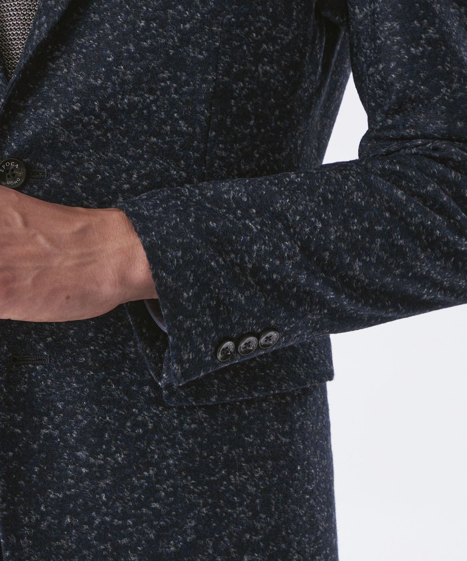 1154-M1E3569228__M,28,