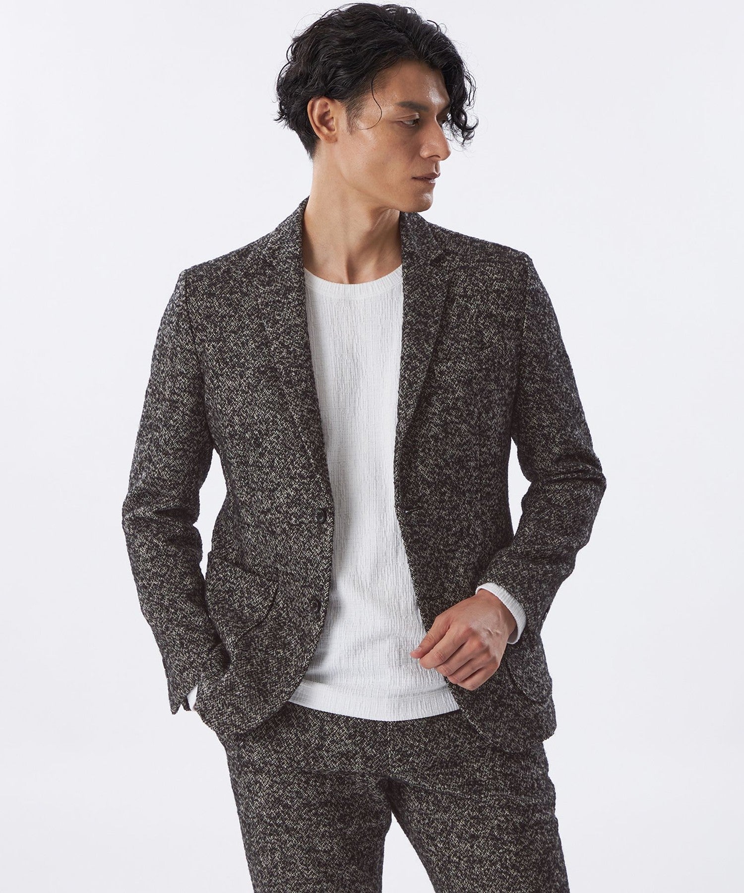 1154-M1E8169108__,08,モデル身長185cm 着用サイズ：48