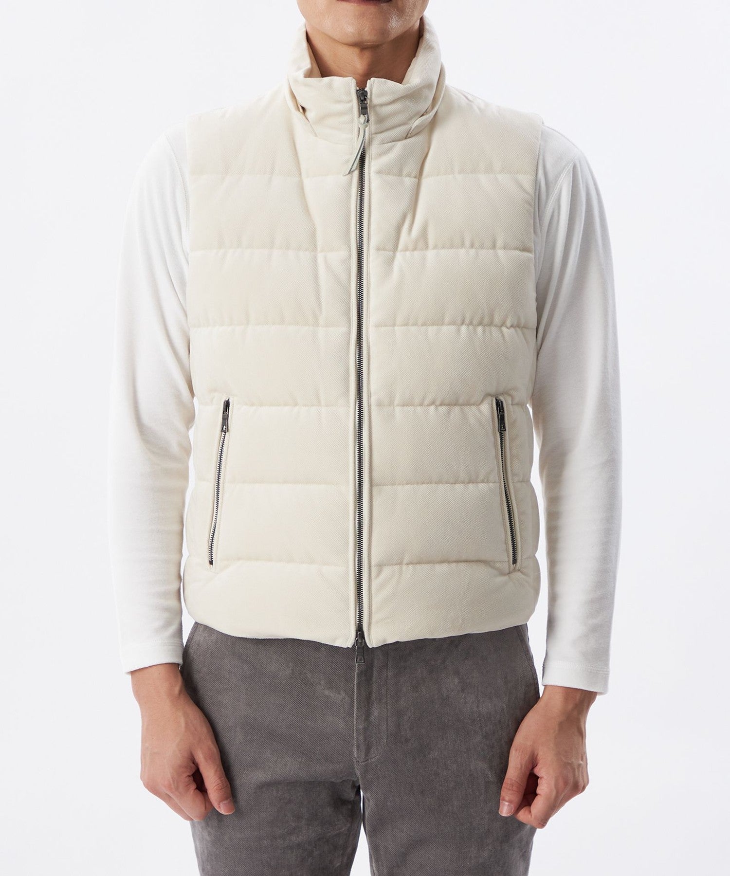 1154-M1F5662602__M,02,