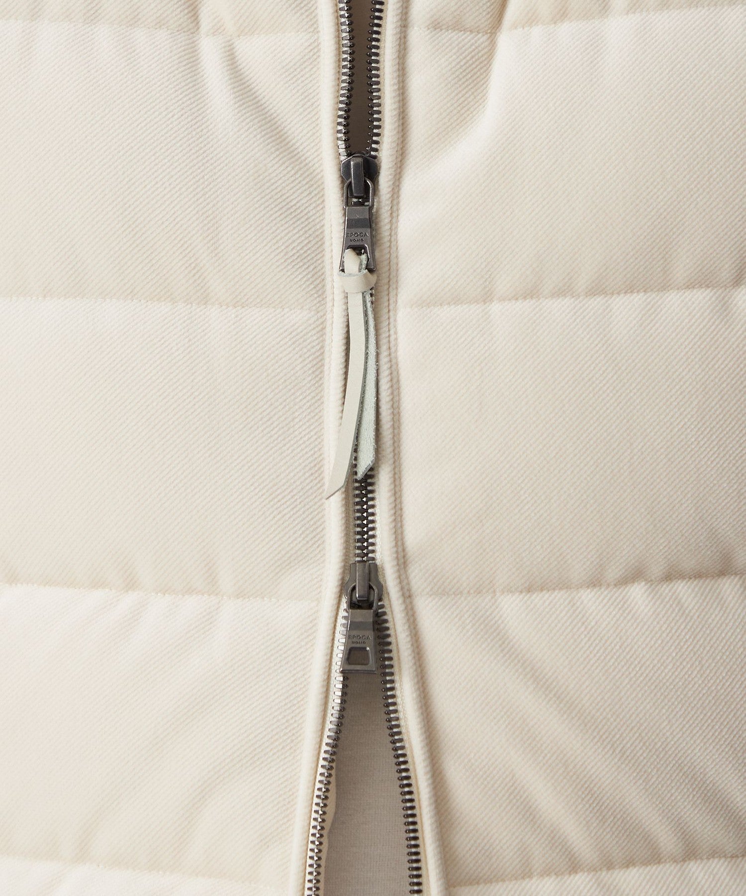 1154-M1F5662602__R,02,