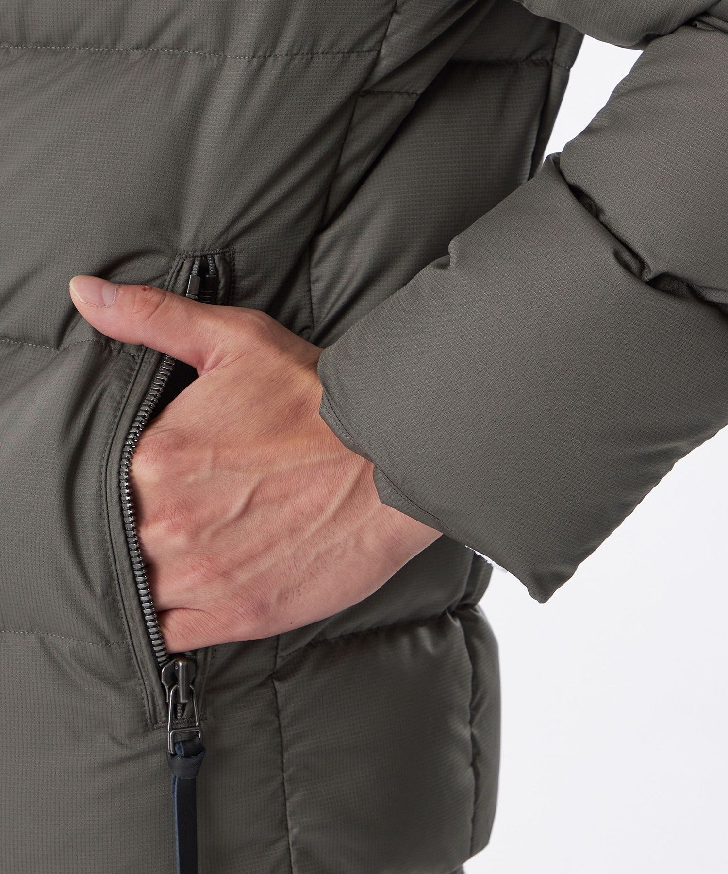 1154-M1F7568108__P,08,