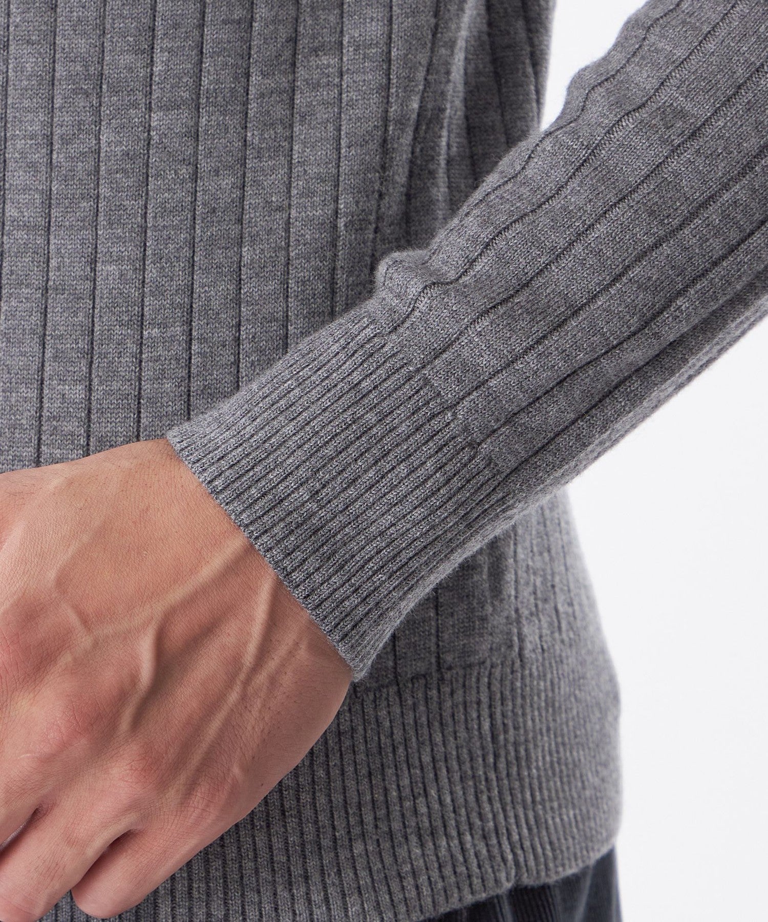 1154-M1N2668307__N,07,