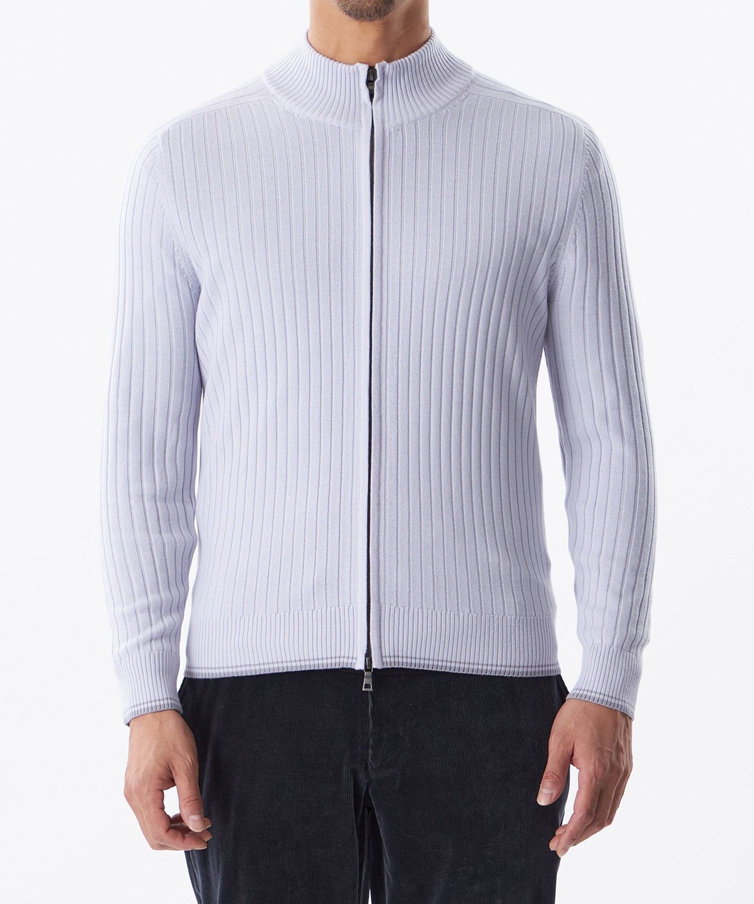 1154-M1N3668405__I,05,