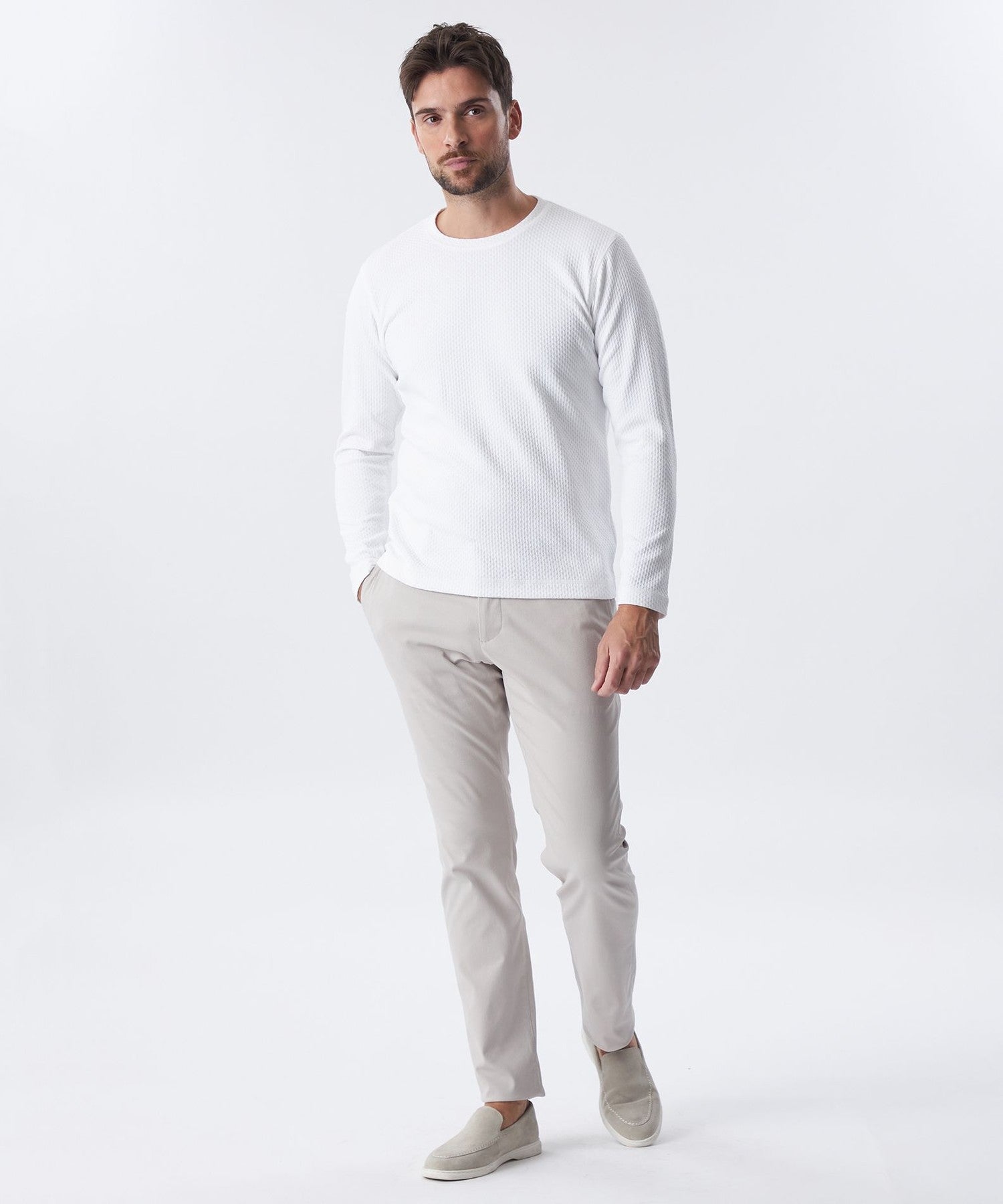 1154-M1P0453144__H,44,