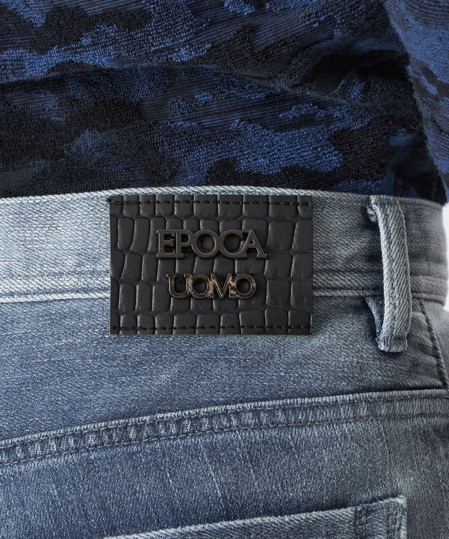 1154-M1R2369827__M,27,