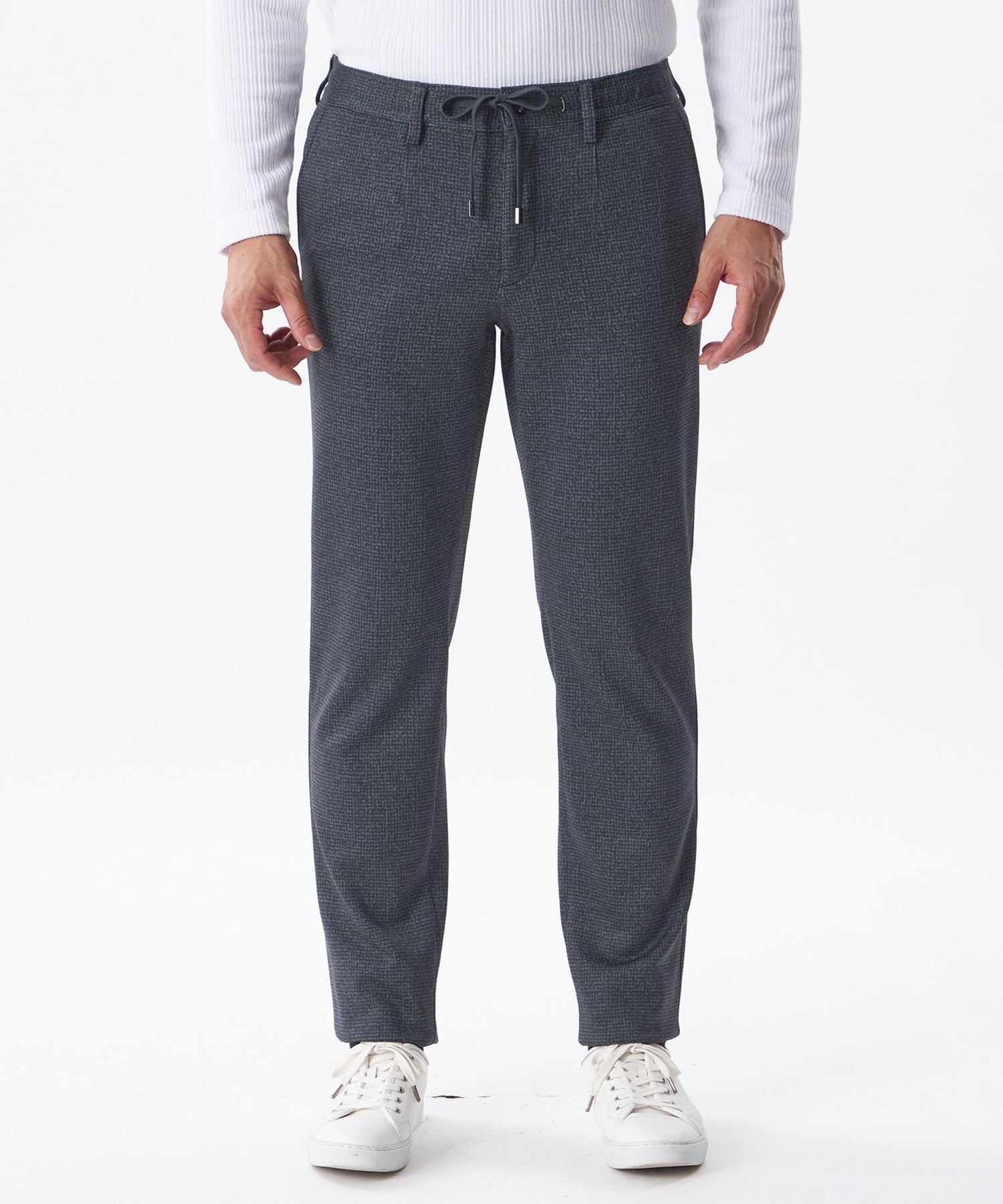 1154-M1R5060428__J,28,