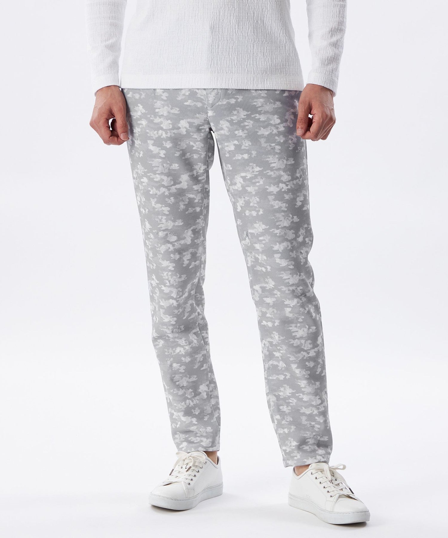 1154-M1R6469604__H,04,