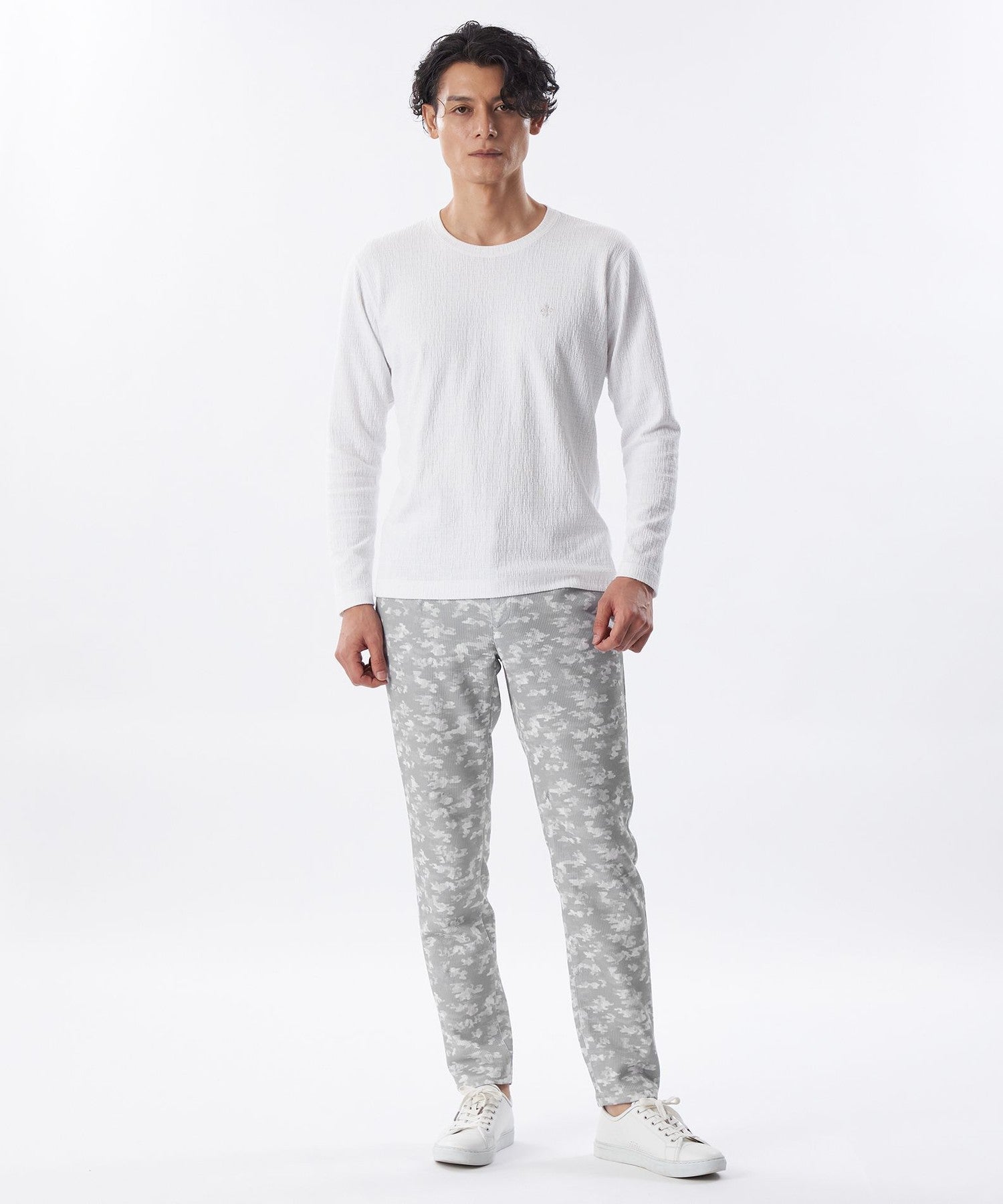 1154-M1R6469604__I,04,