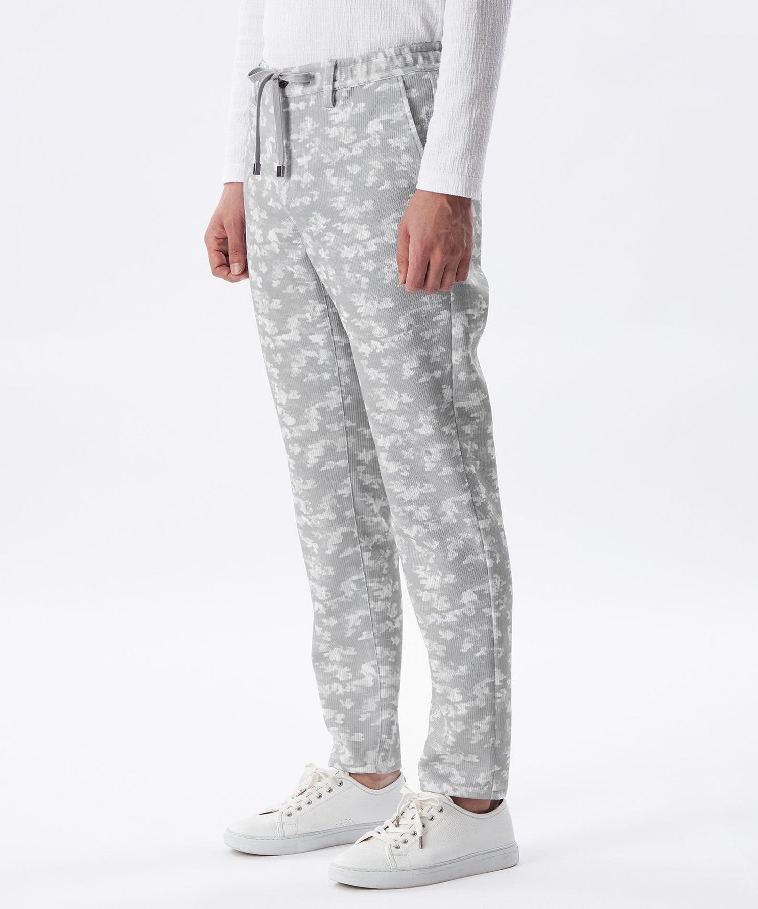 1154-M1R6469604__L,04,