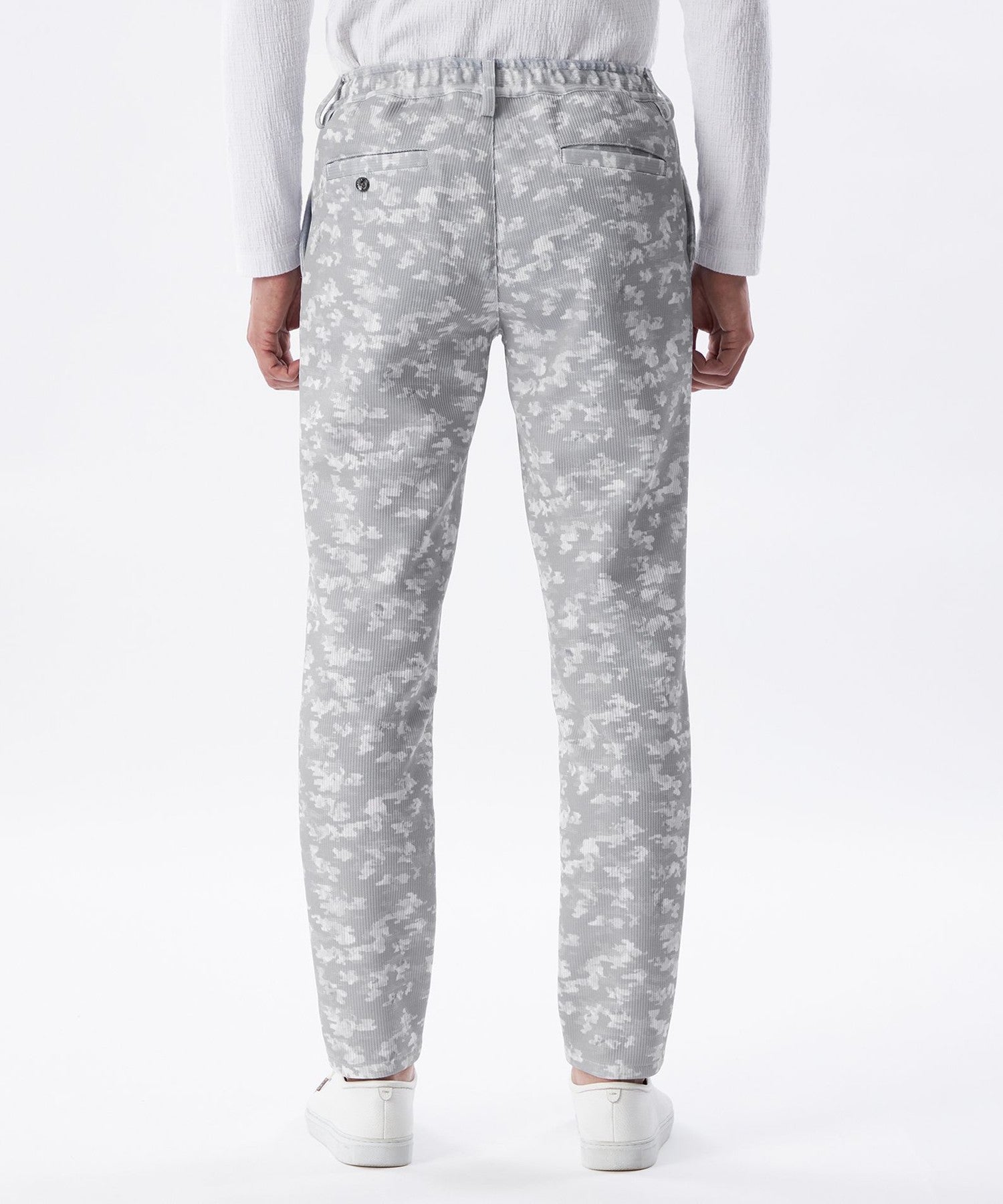 1154-M1R6469604__M,04,