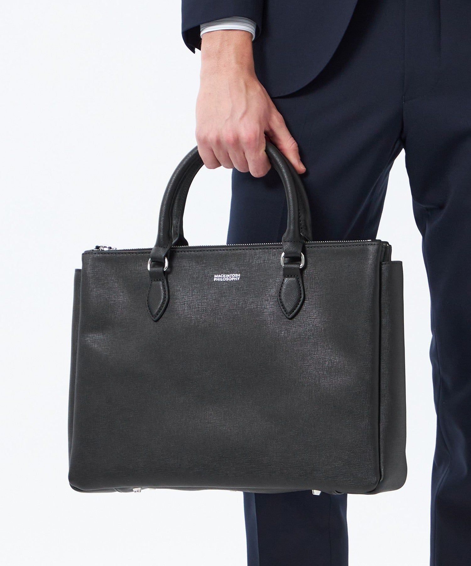 1158-H114771129__I,29,