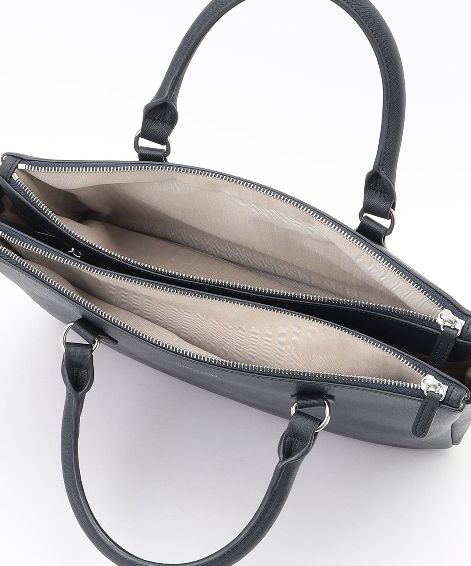 1158-H114771129__P,29,