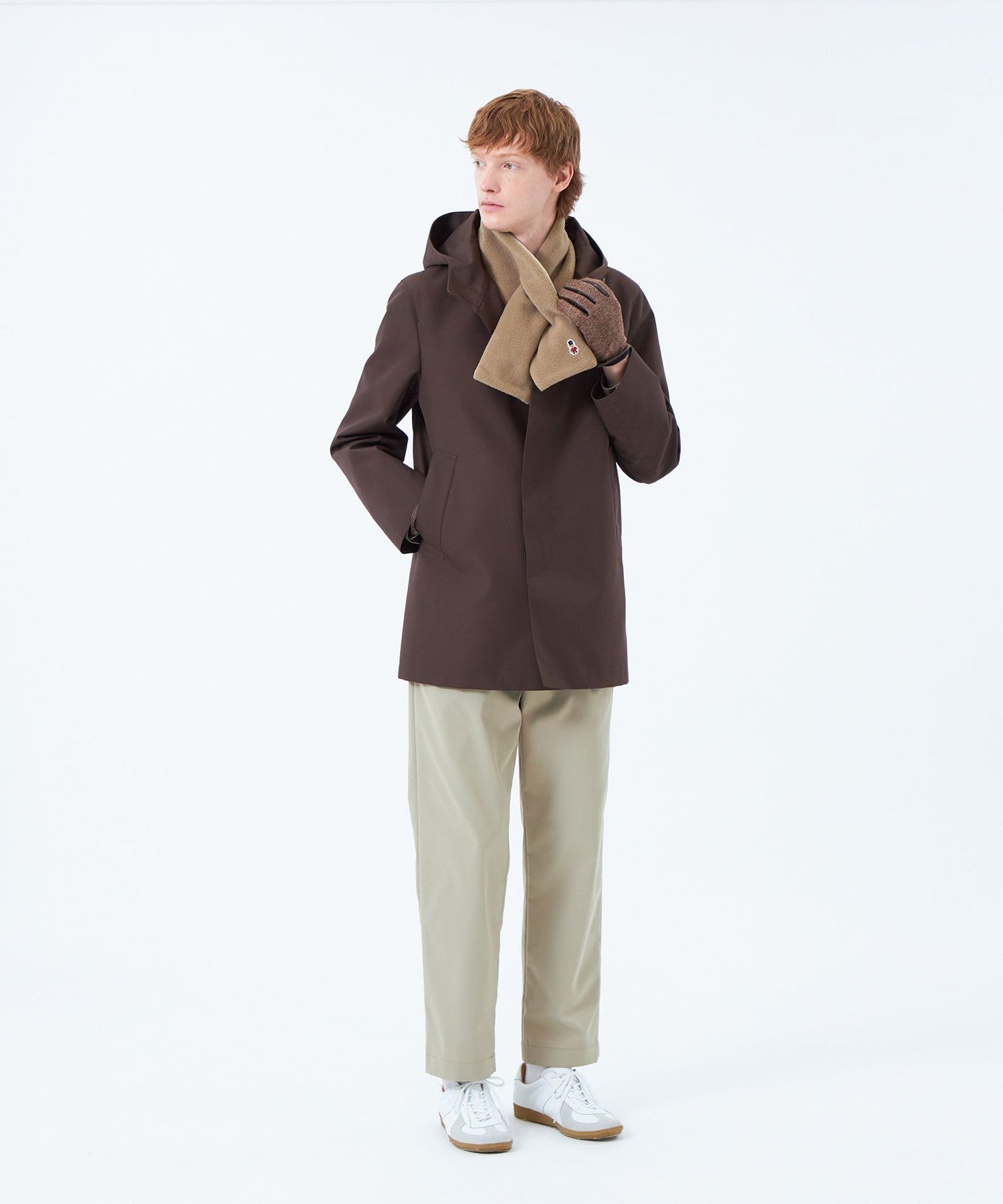 1158-H172269208__J,08,