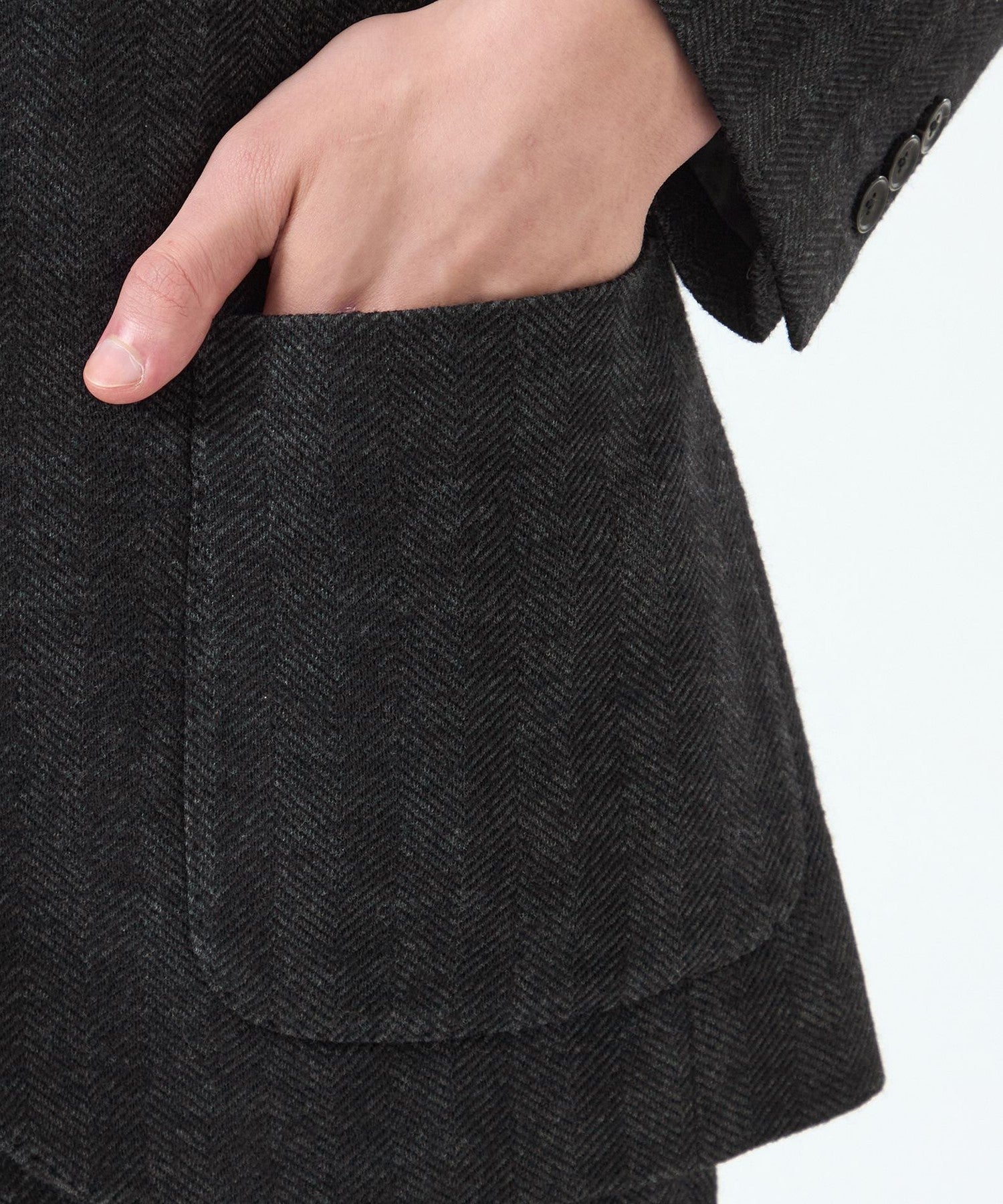 1158-H1E3867608__P,08,