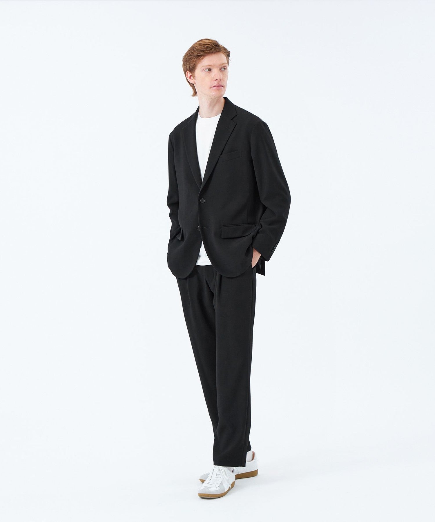 1158-H1E8761509__B,09,