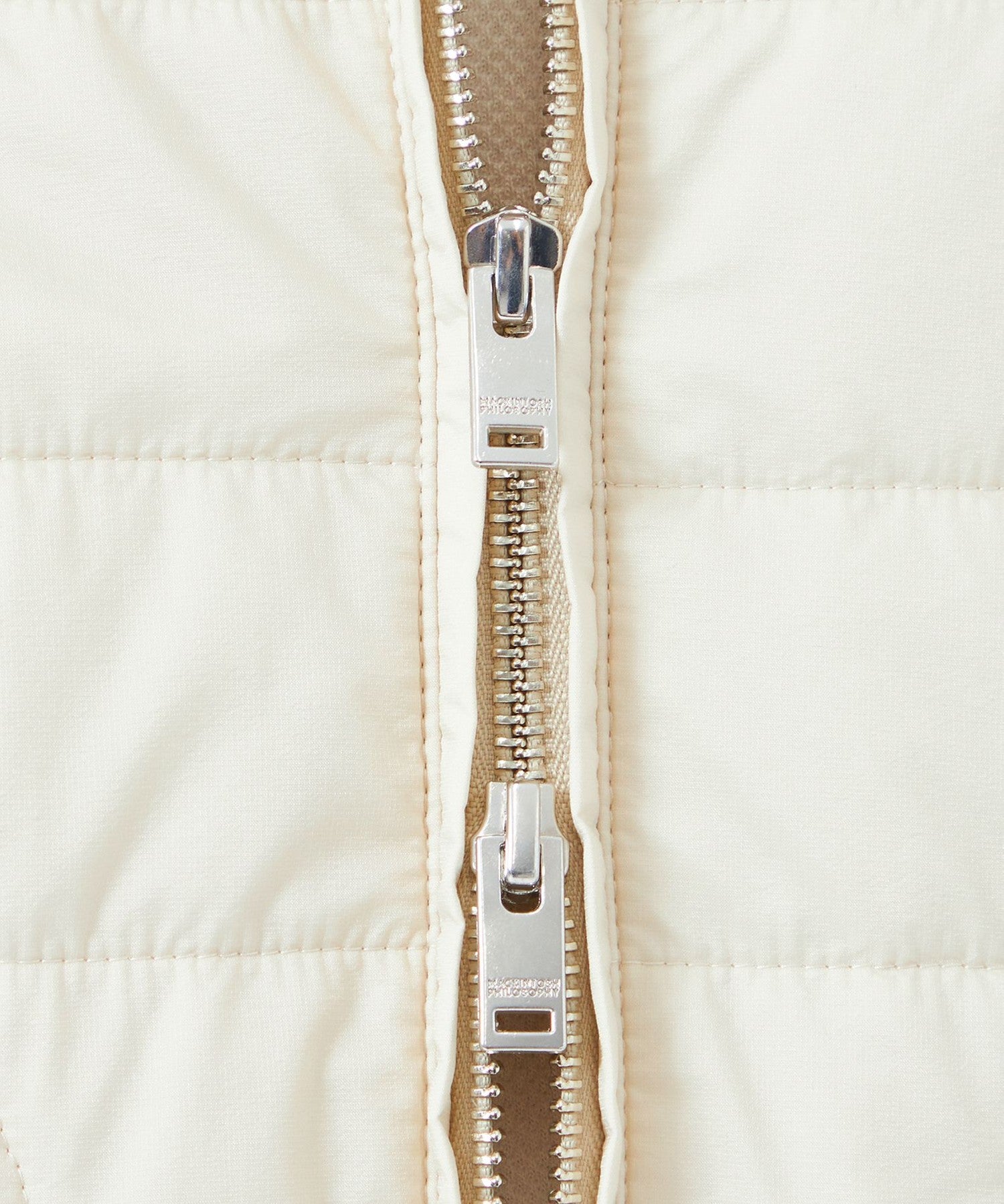 1158-H1F4961902__O,02,