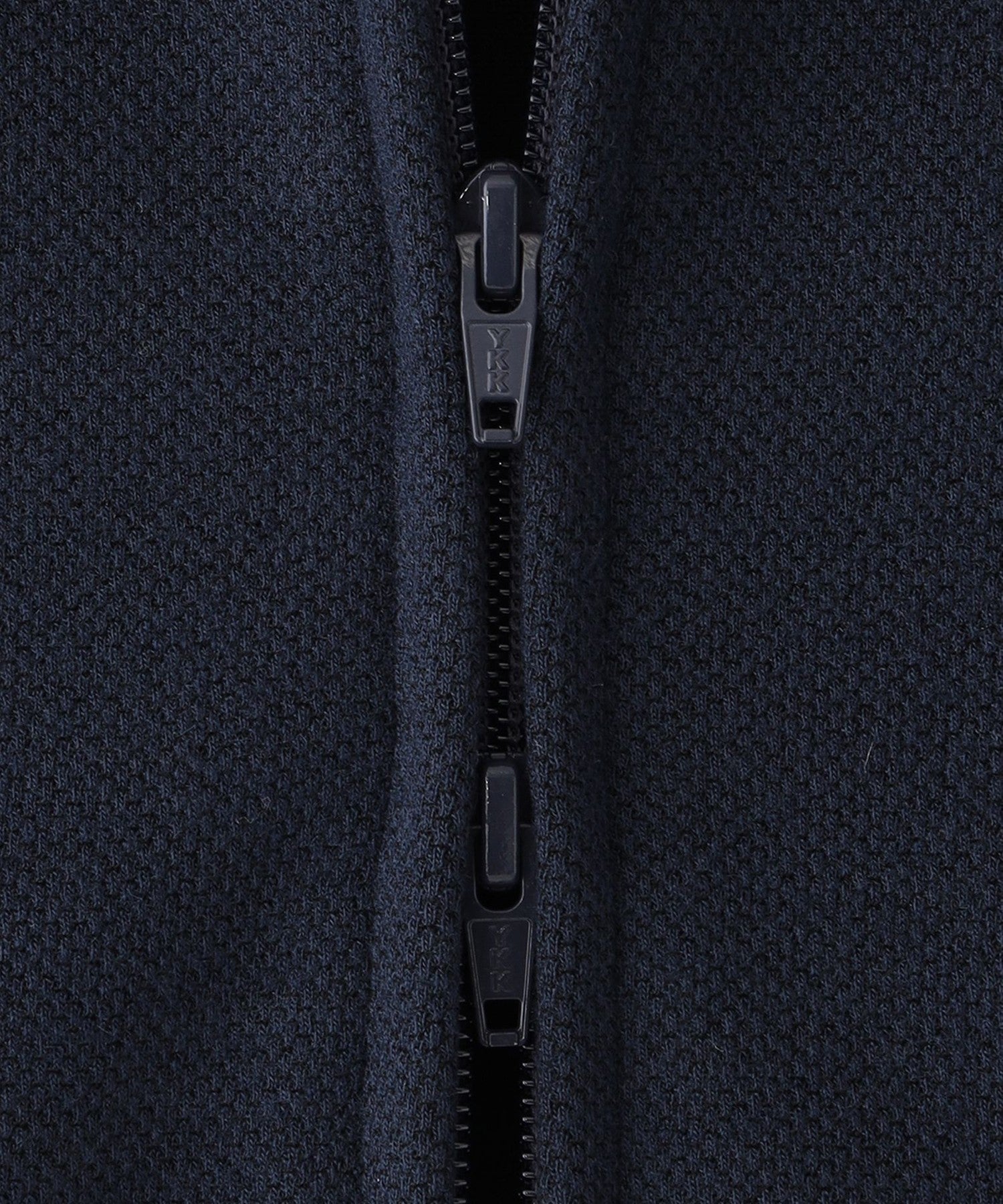 1158-H1F6961929__M,29,