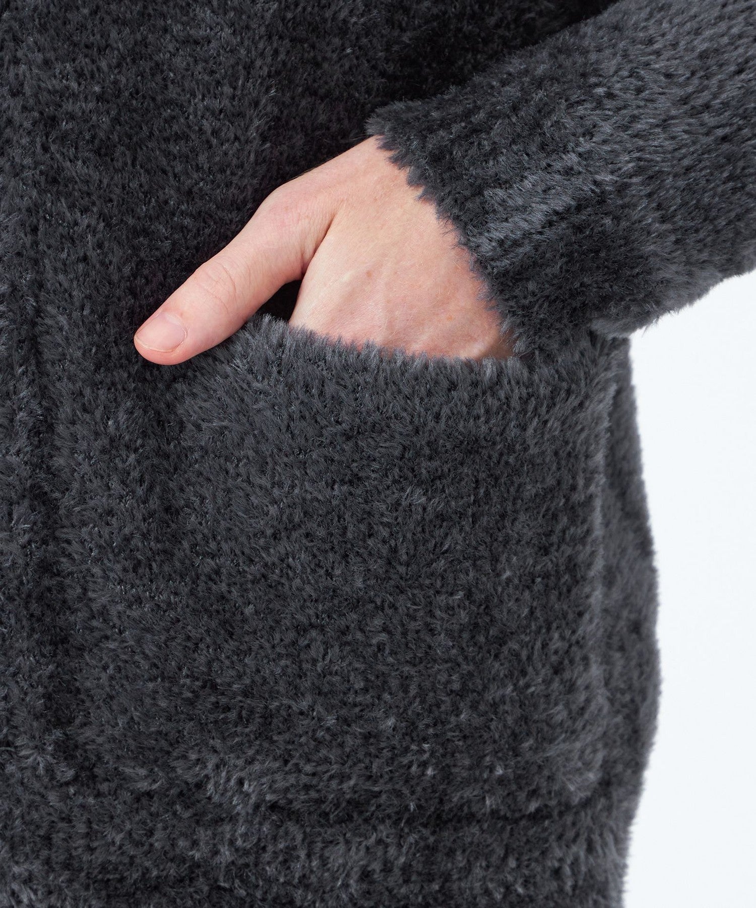 1158-H1N2366808__N,08,