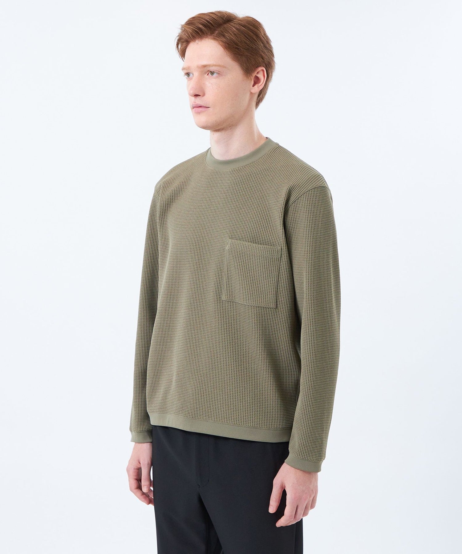 1158-H1P1365376__M,76,