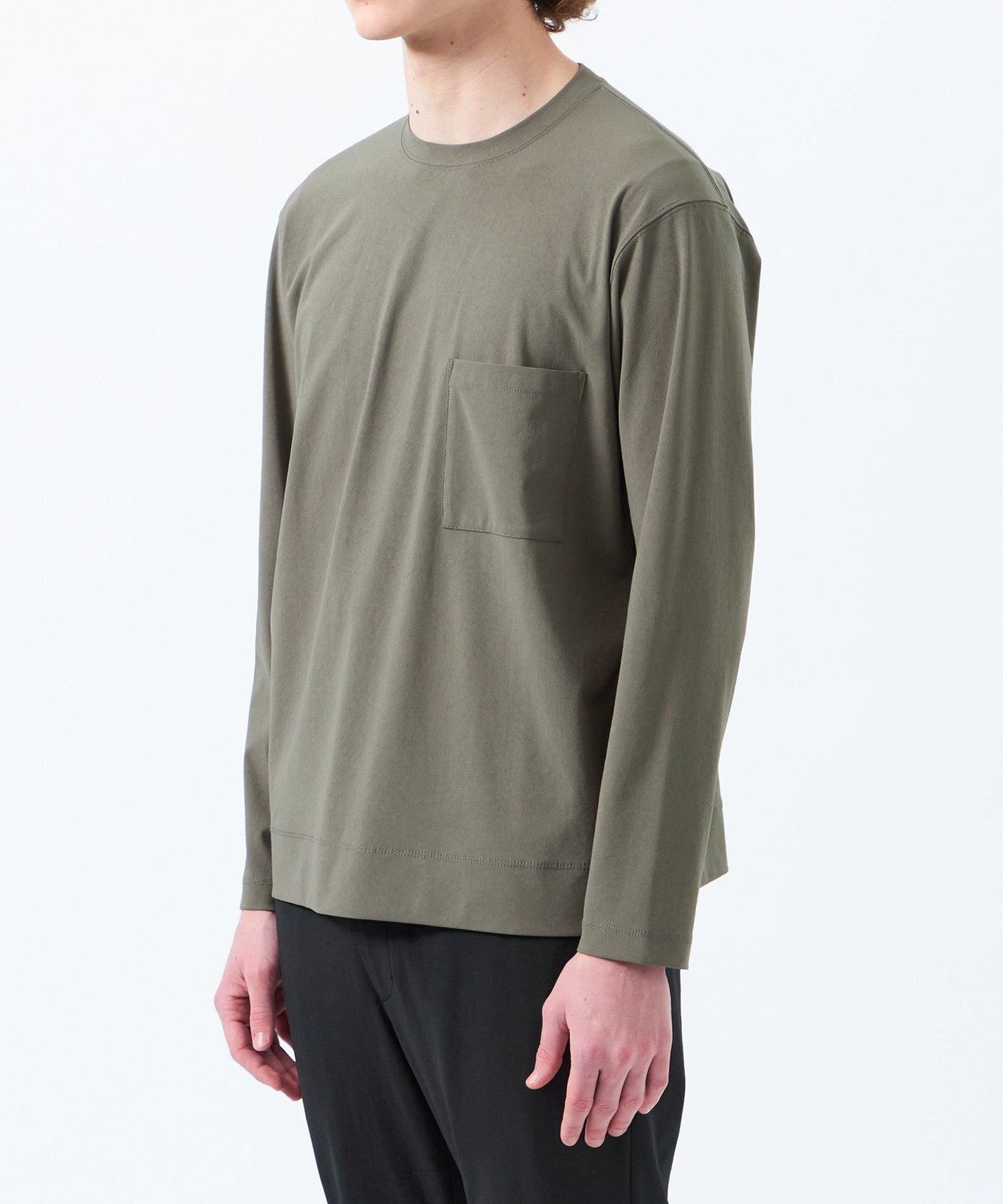 1158-H1P1956873__N,73,