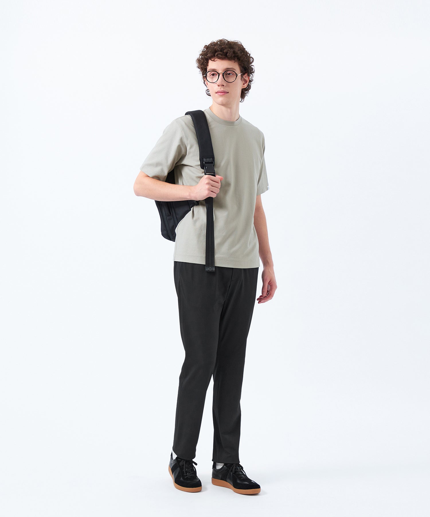 1158-H1P4152304__I,04,