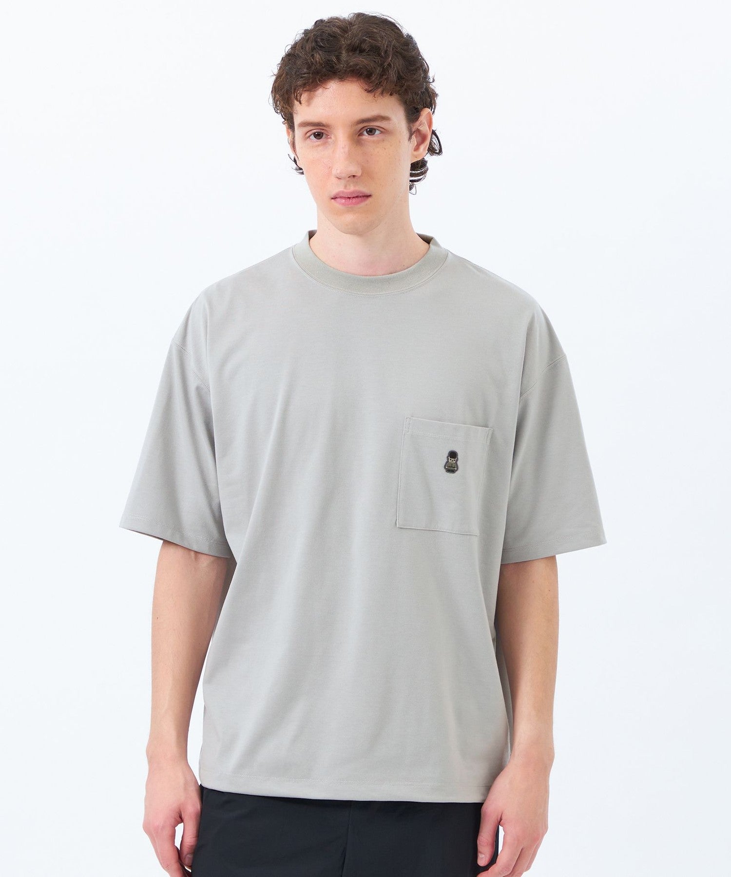 1158-H1P8058505__A,05,モデル身長184cm 着用サイズ：40