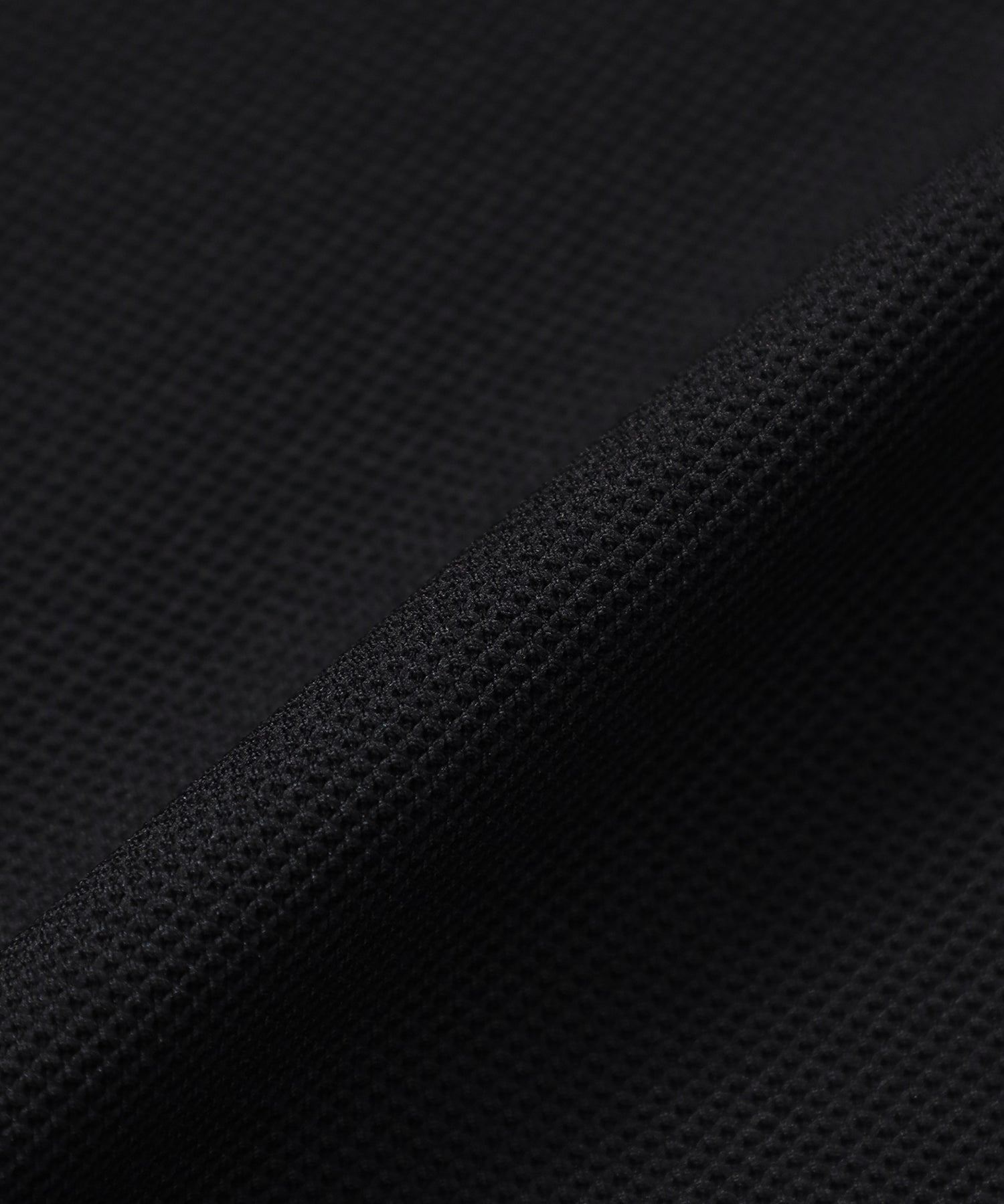 1158-H1P8355529__M,29,