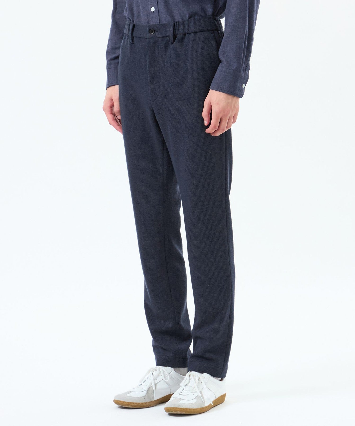 1158-H1R5261929__M,29,