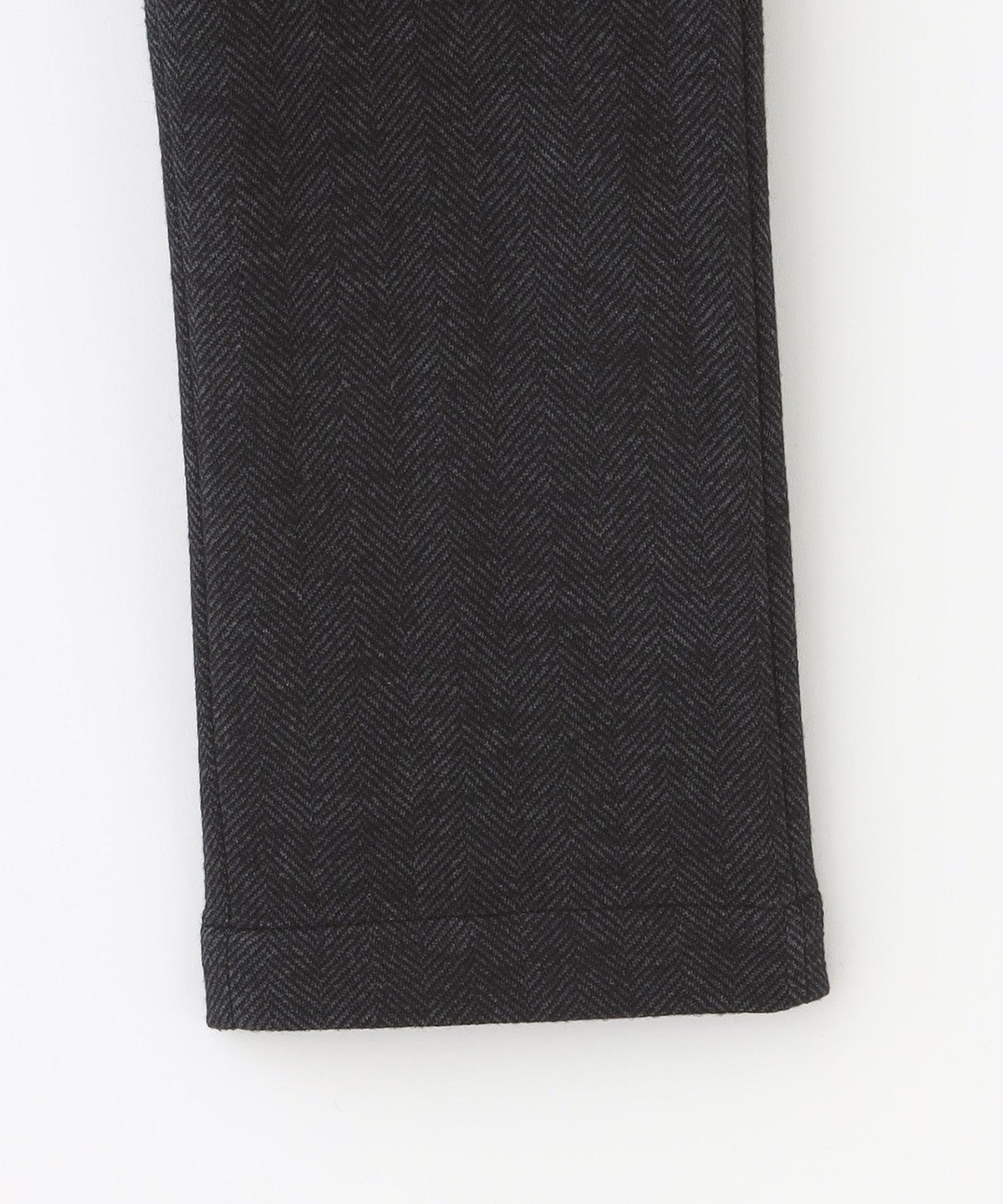 1158-H1R7767608__N,08,