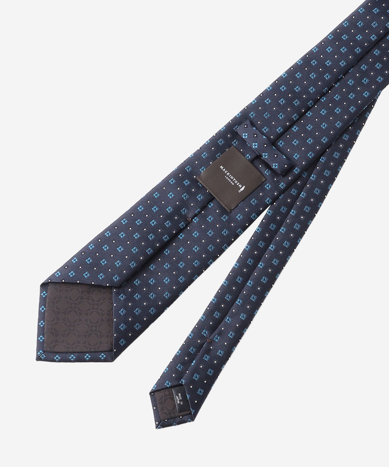 1311-G182061028__M,28,