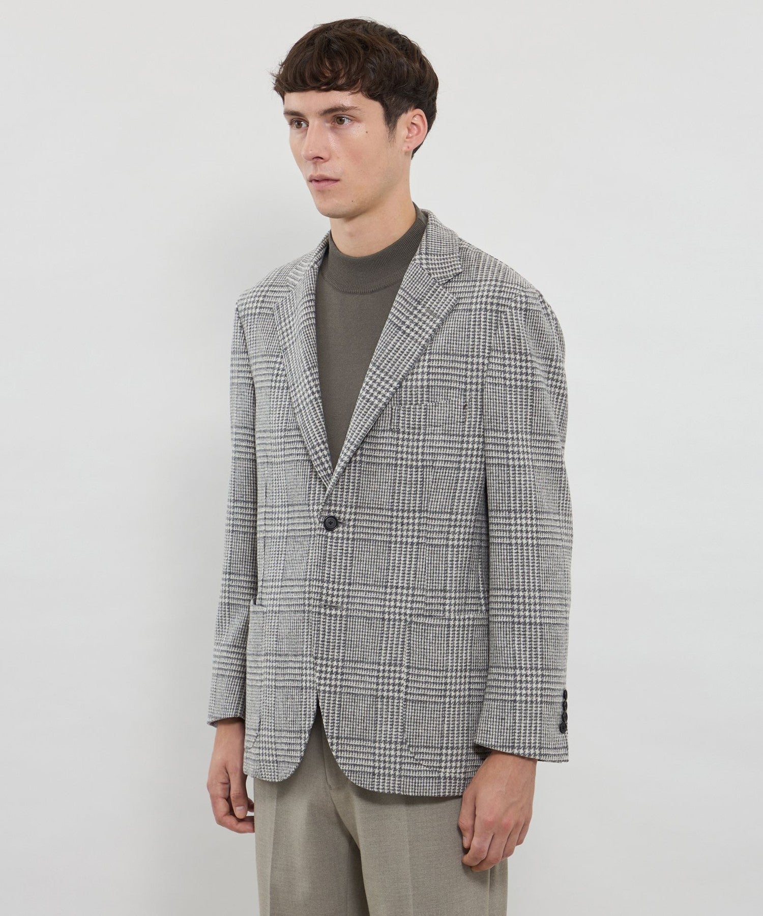 1311-G1E0469706__L,06,