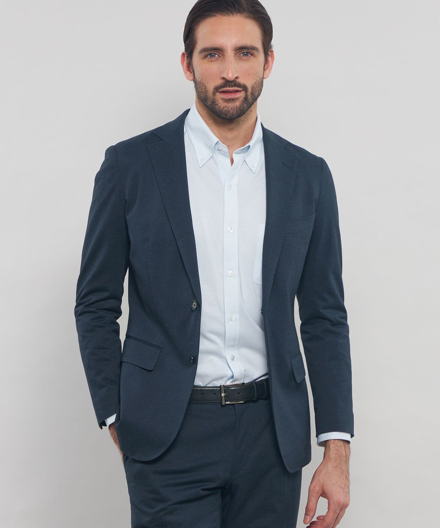 1311-G1E2259028__A,28,モデル身長186cm 着用サイズ：40