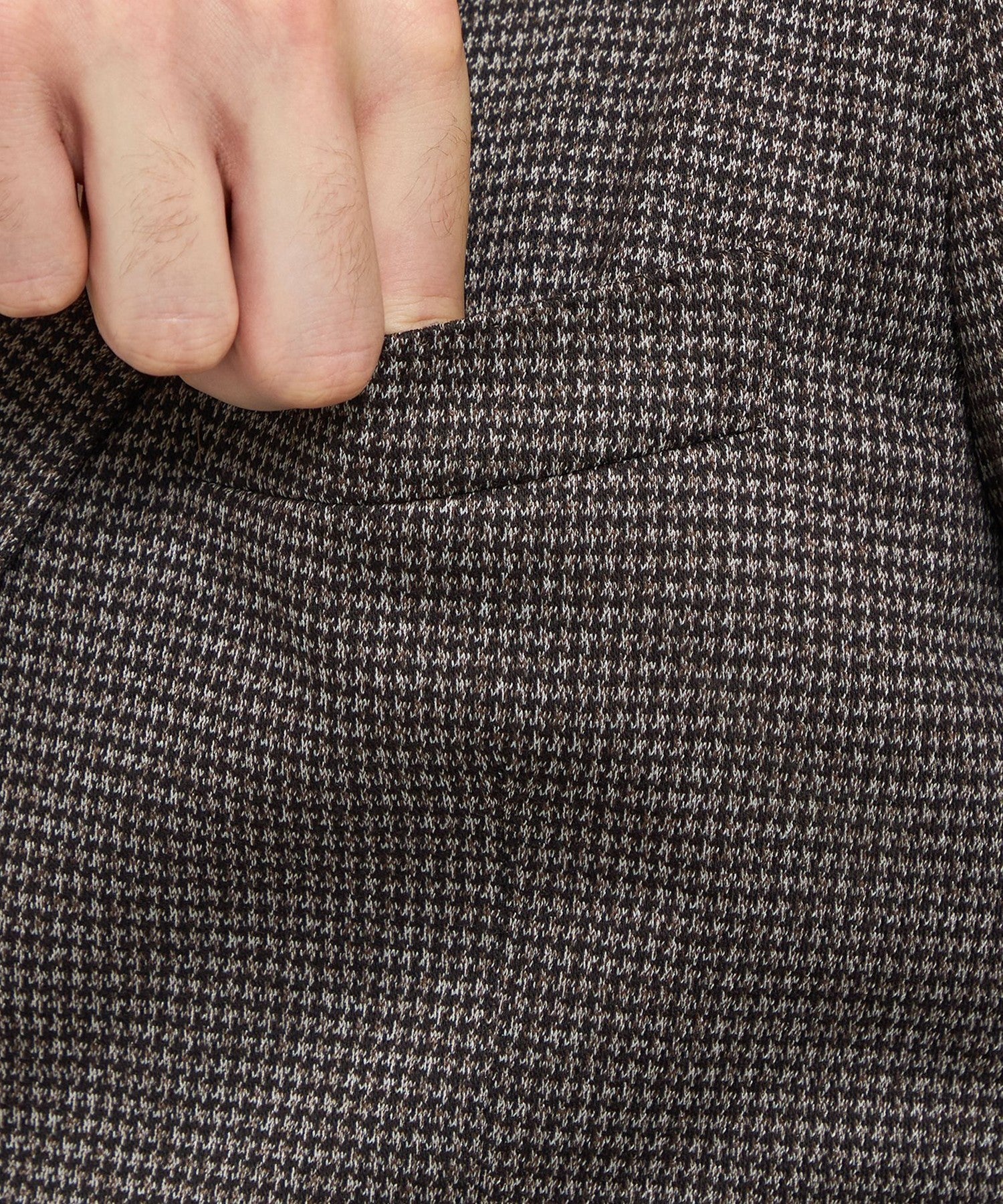 1311-G1E2269256__N,56,