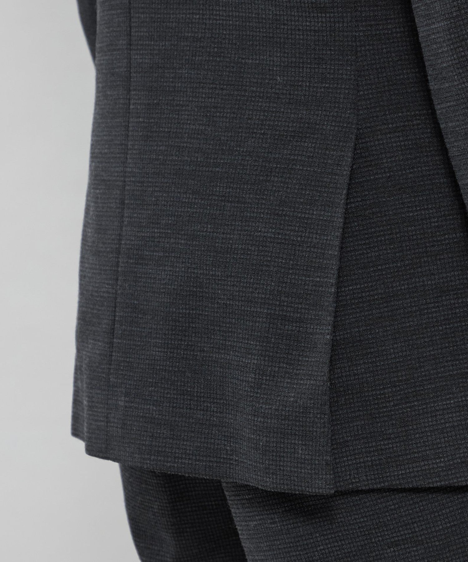 1311-G1E2269328__P,28,