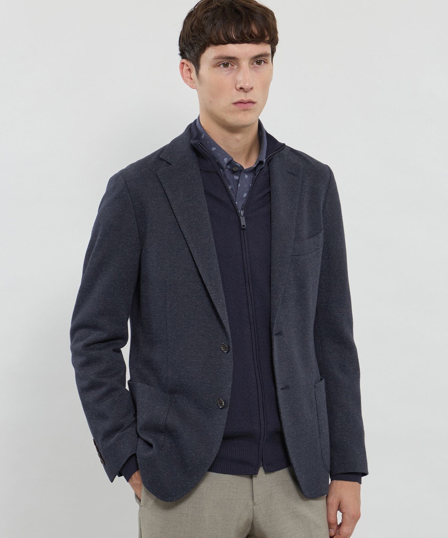 1311-G1E2669429__A,29,モデル身長185cm 着用サイズ：40