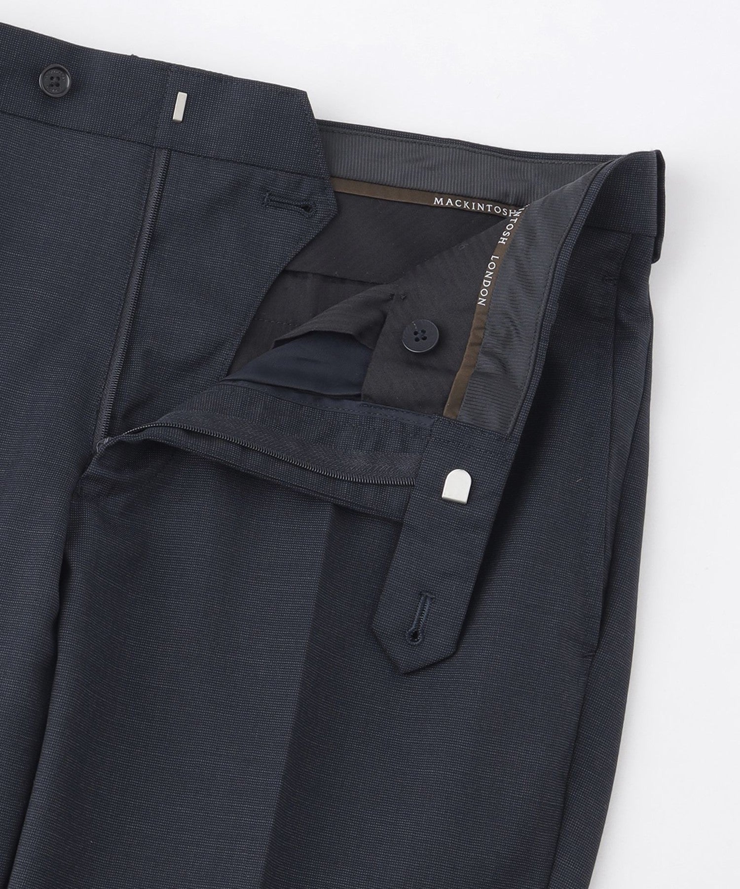 1311-G1H5157128__W,28,