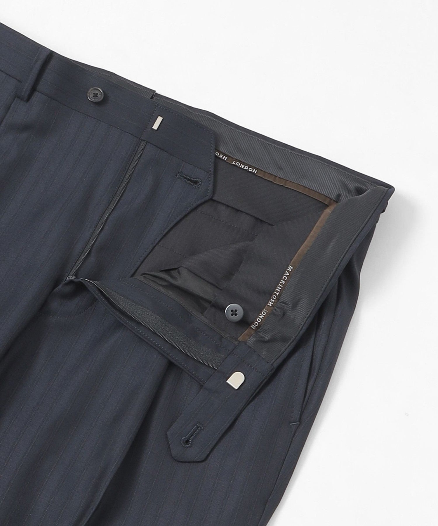 1311-G1H9731028__V,28,