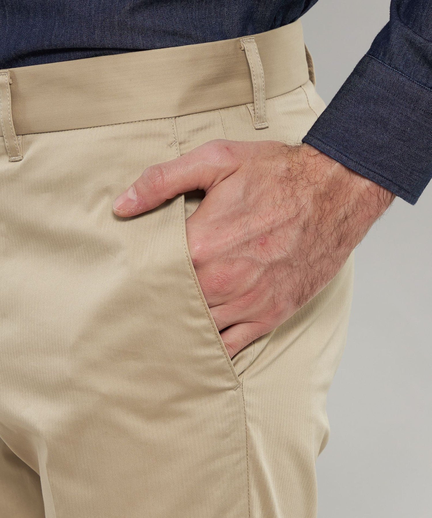 1311-G1R3659243__N,43,