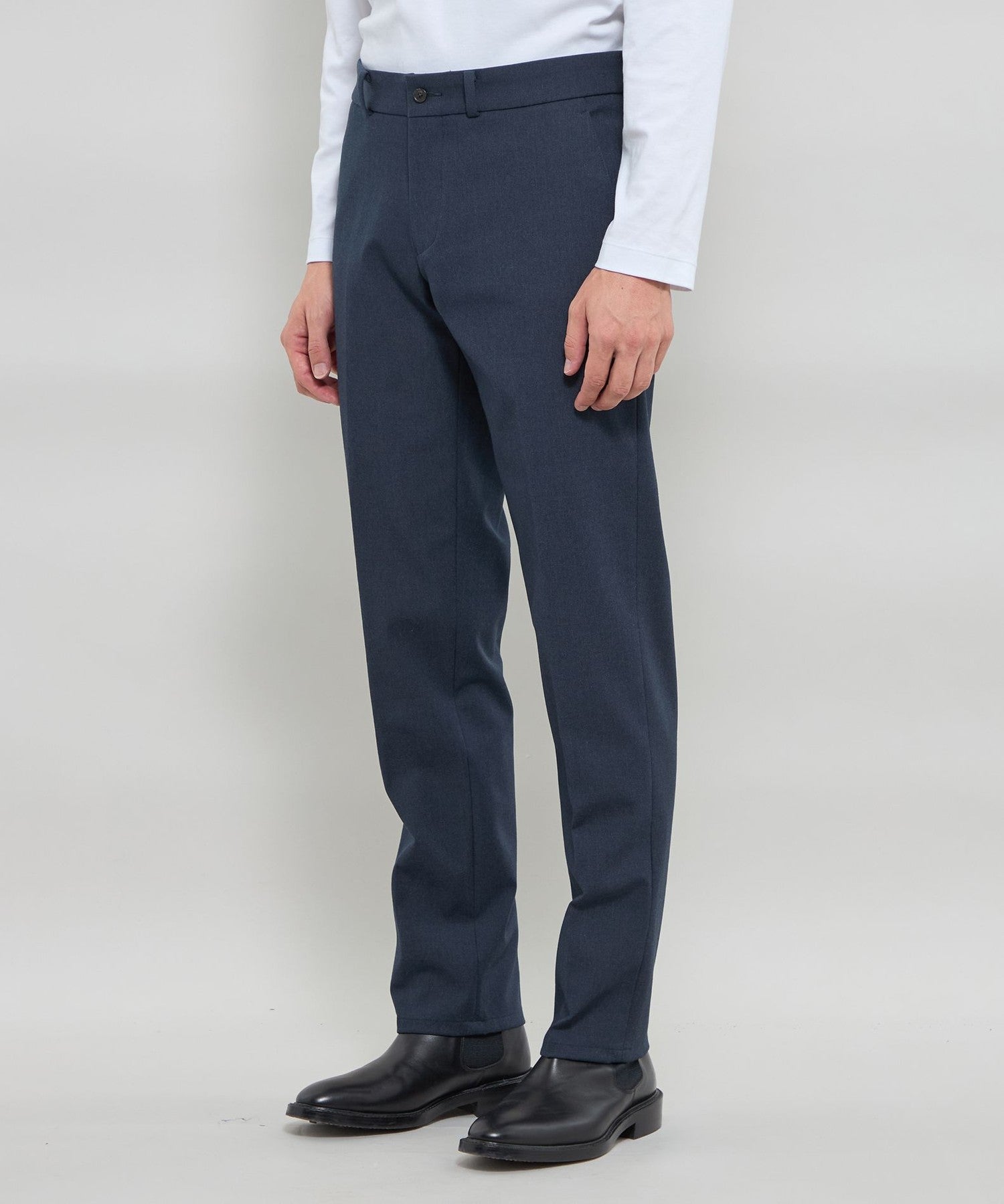 1311-G1R3669828__L,28,