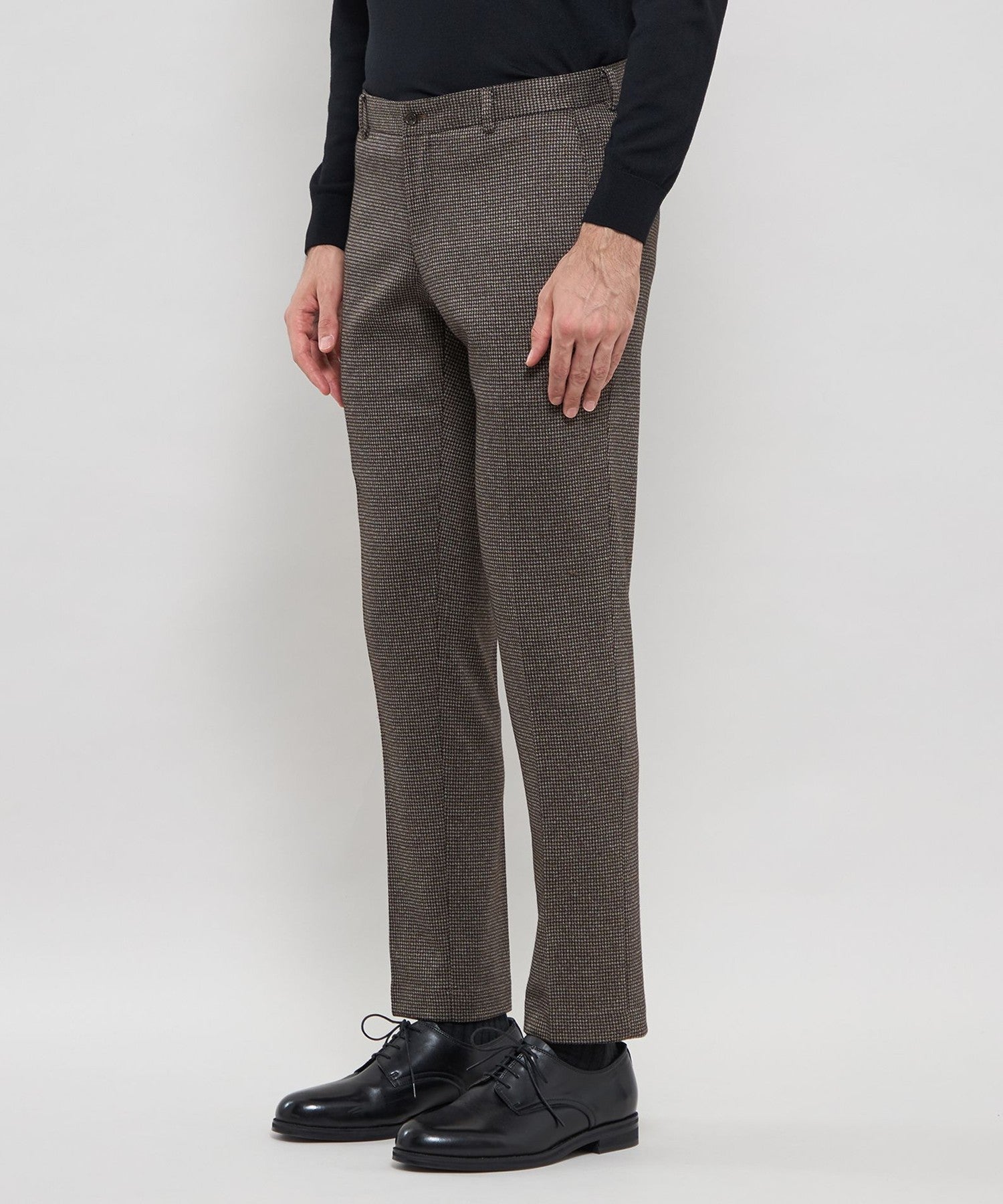 1311-G1R4969228__M,28,